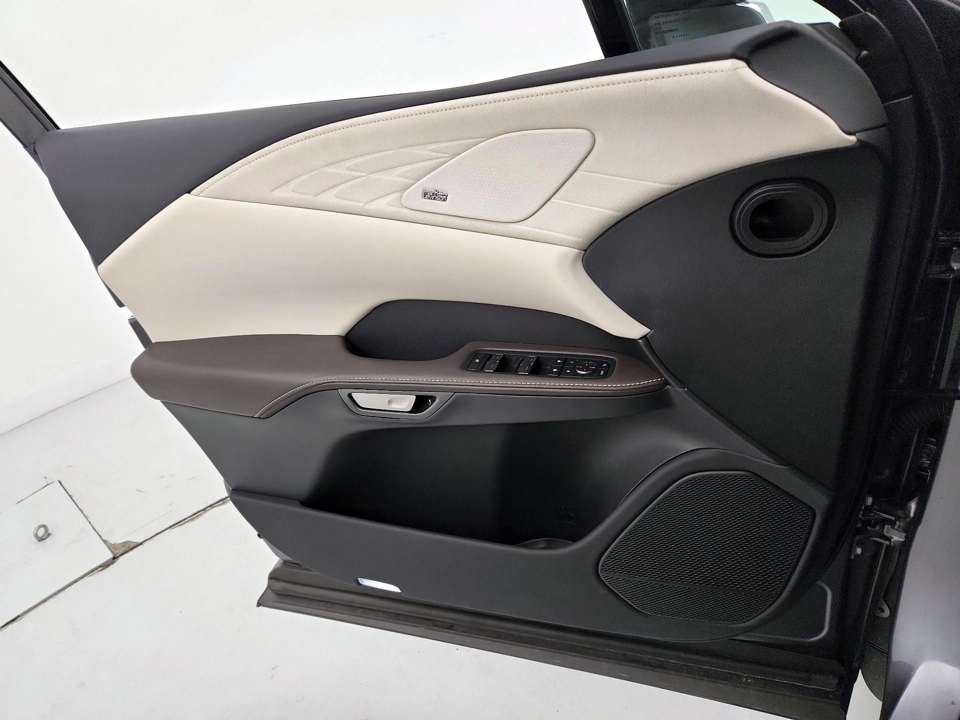 Thumbnail: 2023 Lexus RX - 12