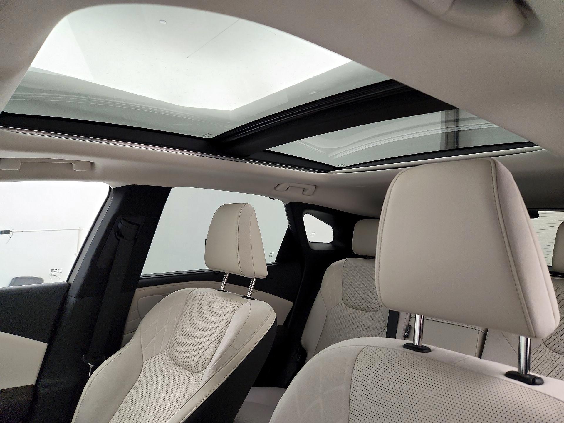 Thumbnail: 2023 Lexus RX - 20