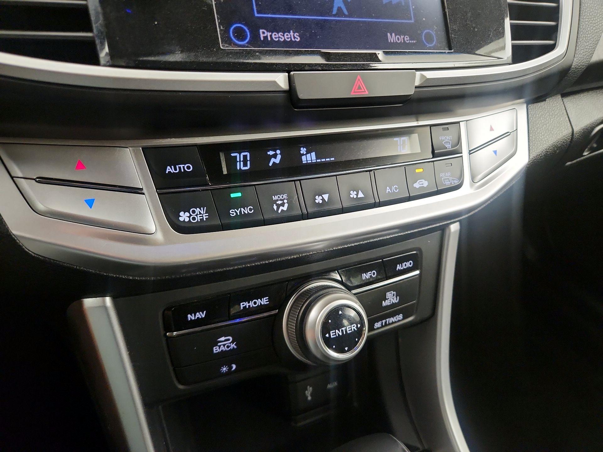 Thumbnail: 2013 Honda Accord - 17
