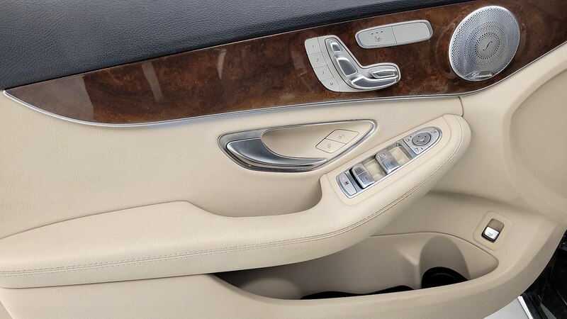 2017 Mercedes-Benz C-Class C 300 12