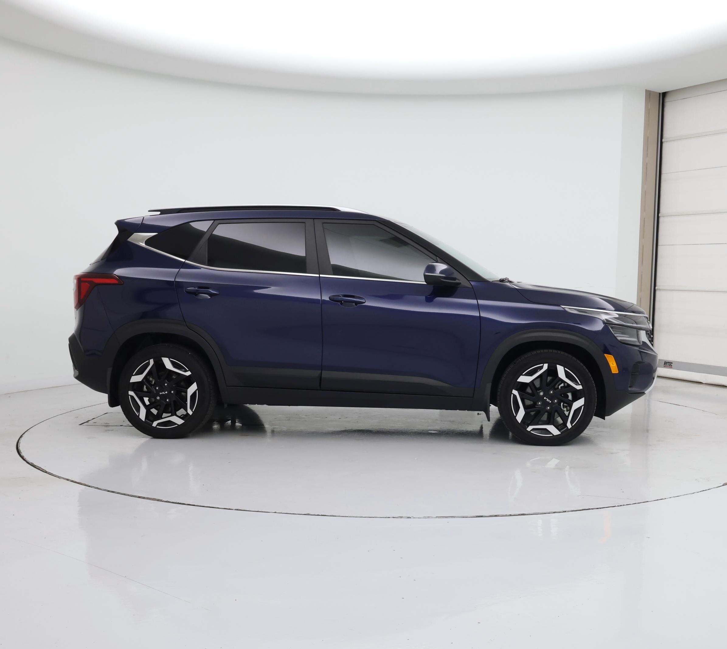 Thumbnail: 2024 Kia Seltos - 7