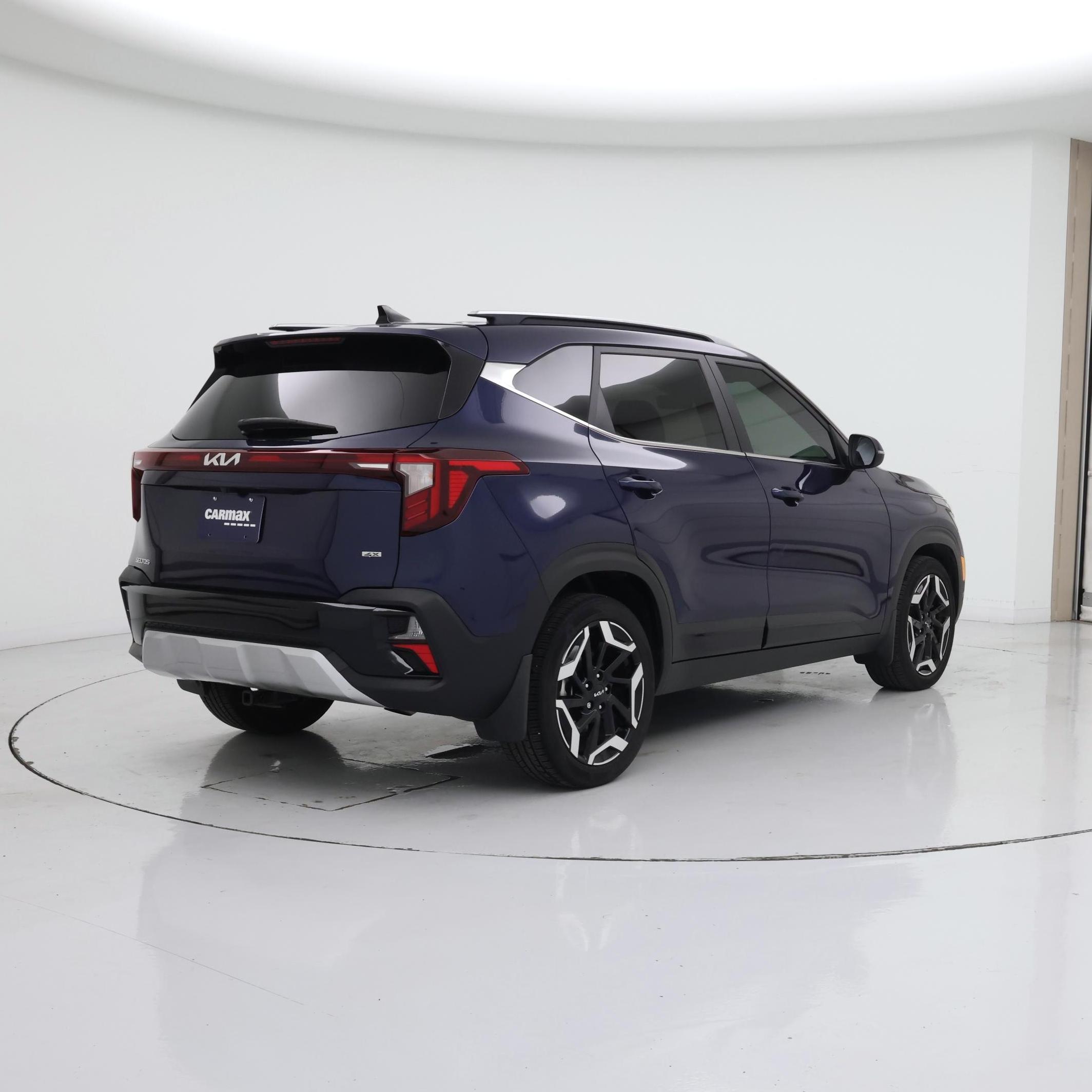 Thumbnail: 2024 Kia Seltos - 8