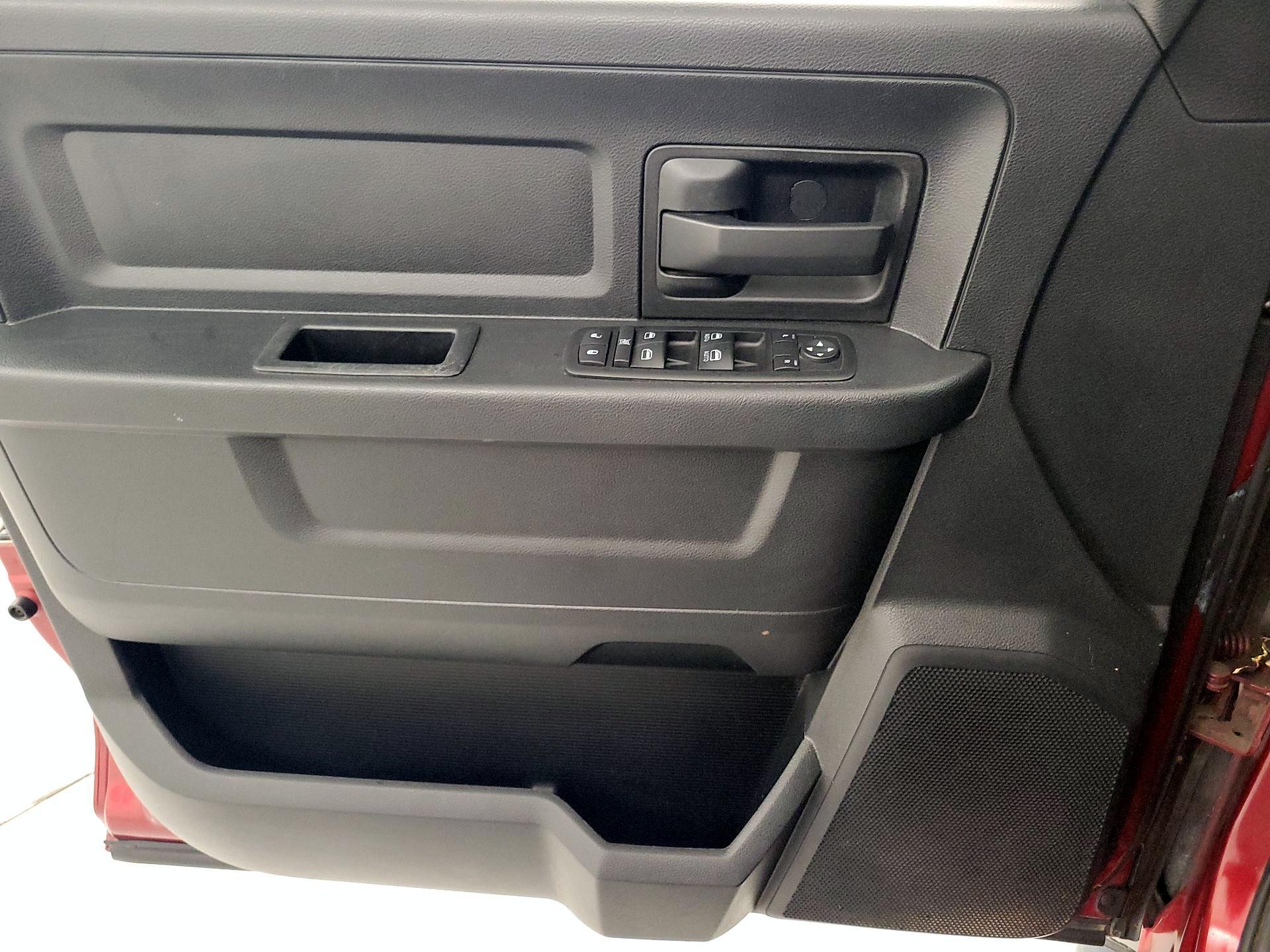 Thumbnail: 2014 RAM 1500 - 12