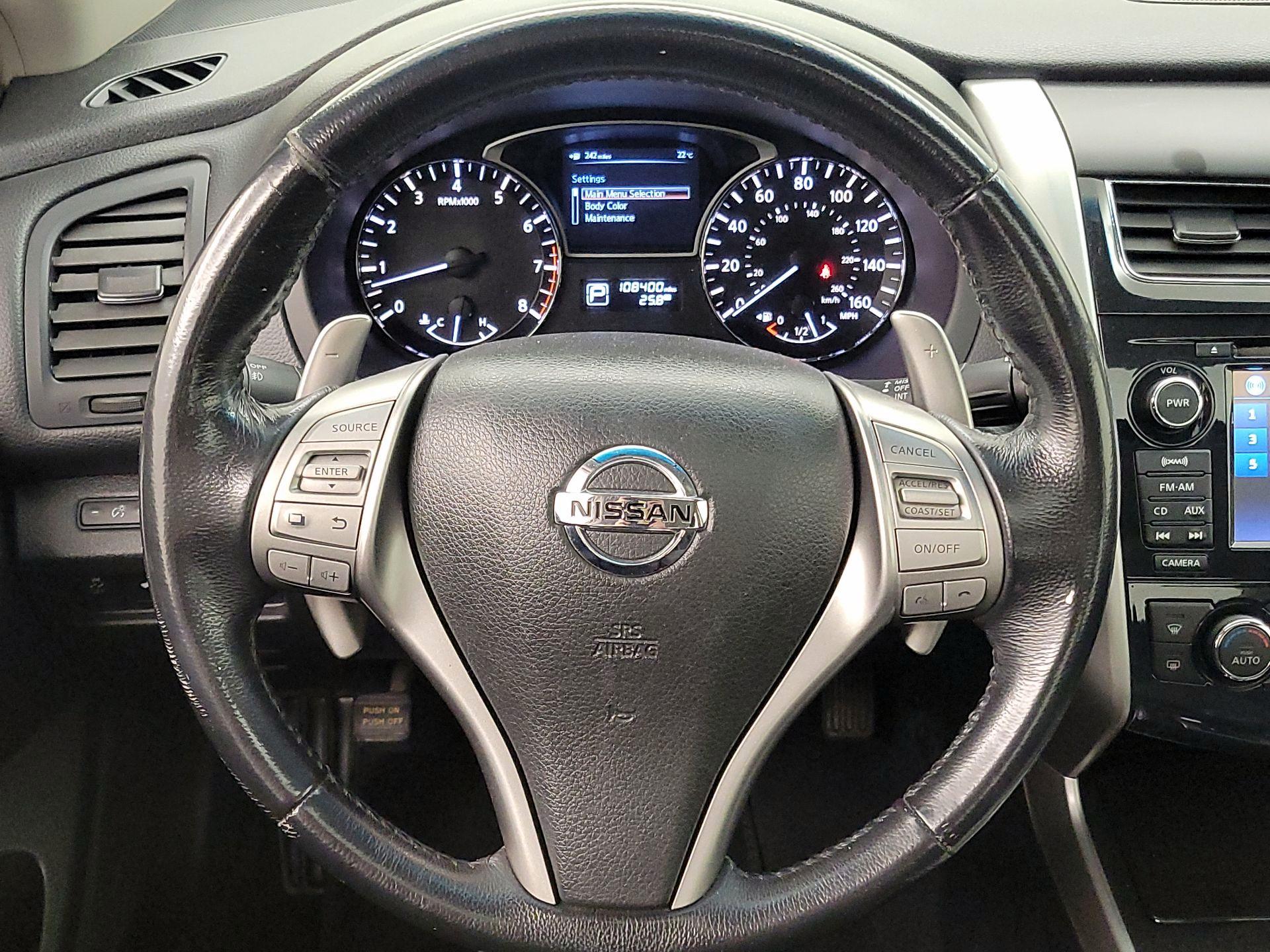 Thumbnail: 2013 Nissan Altima - 10