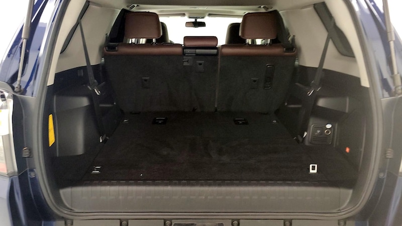 2017 Toyota 4Runner Limited 23