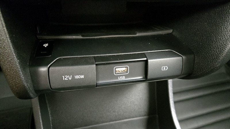 2020 Kia Niro EX Premium 19