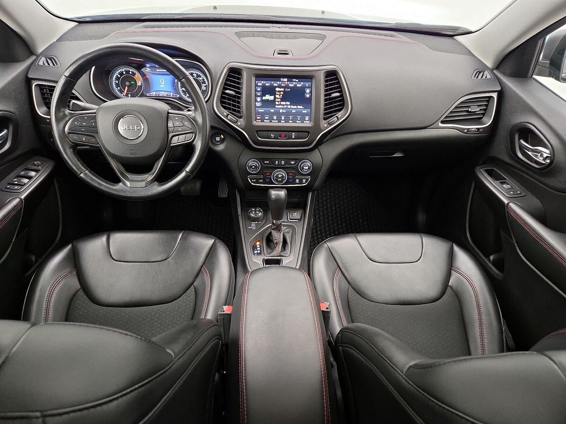 Thumbnail: 2021 Jeep Cherokee - 9