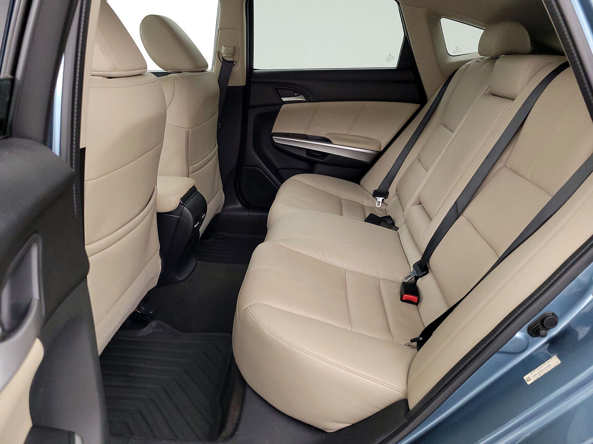Thumbnail: 2013 Honda Accord Crosstour - 20