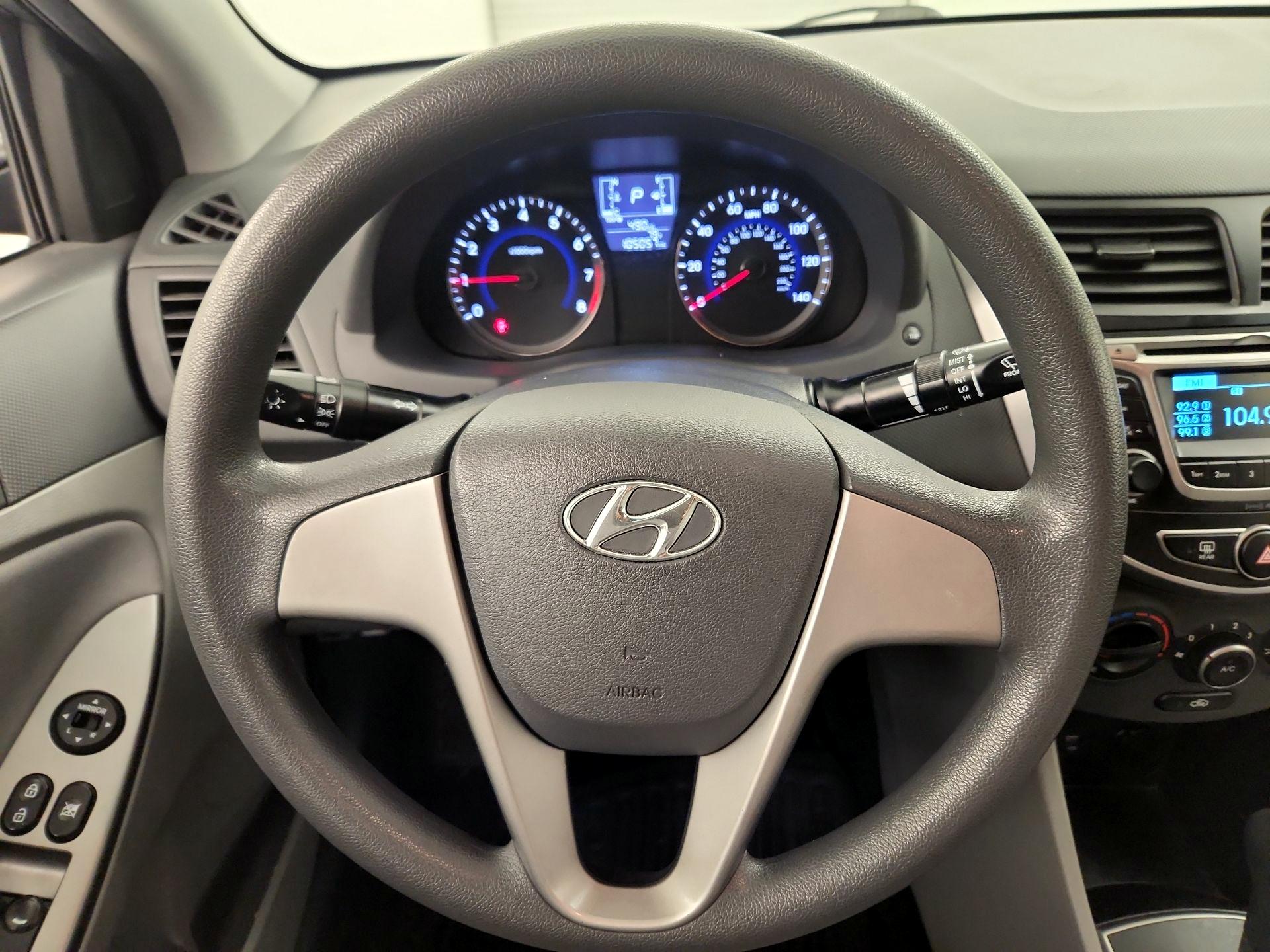 Thumbnail: 2017 Hyundai Accent - 10