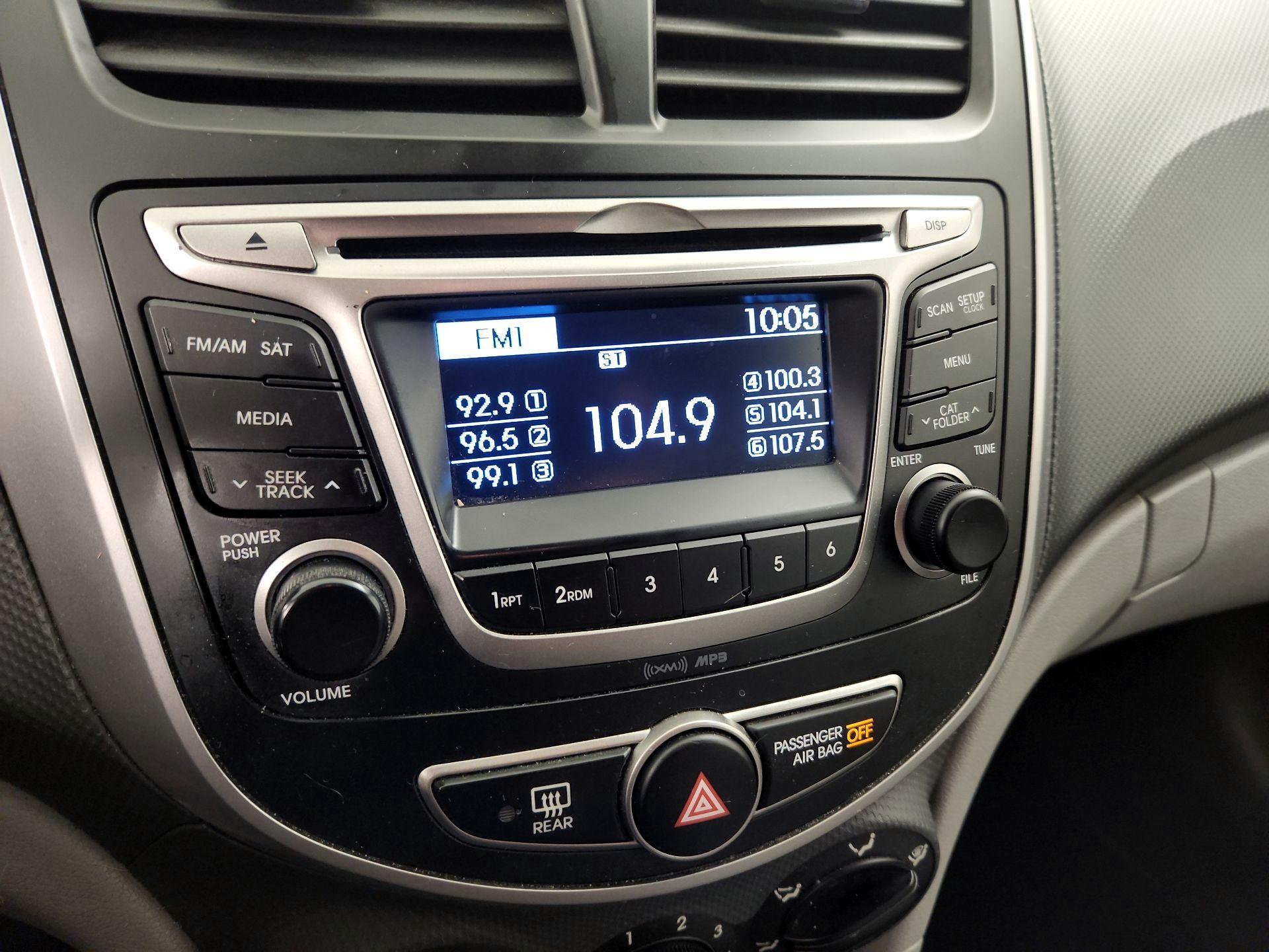 Thumbnail: 2017 Hyundai Accent - 14