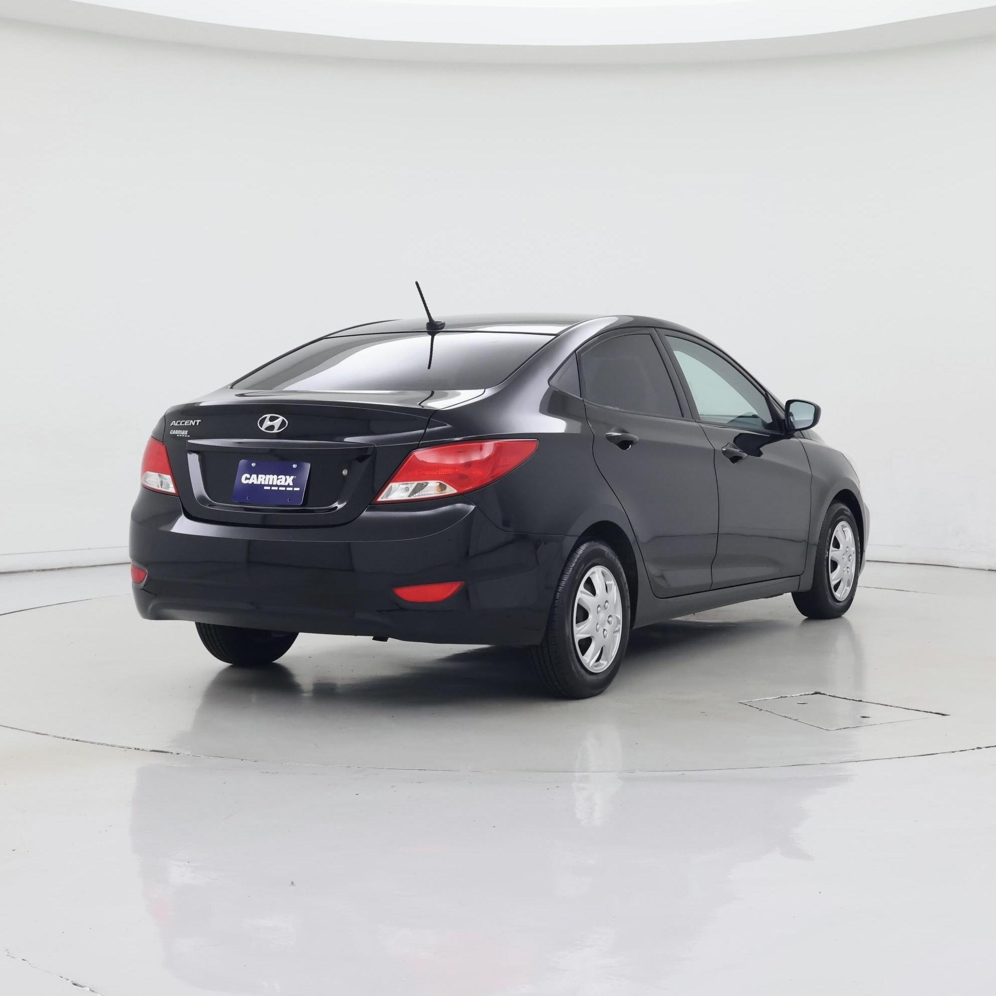 Thumbnail: 2017 Hyundai Accent - 8