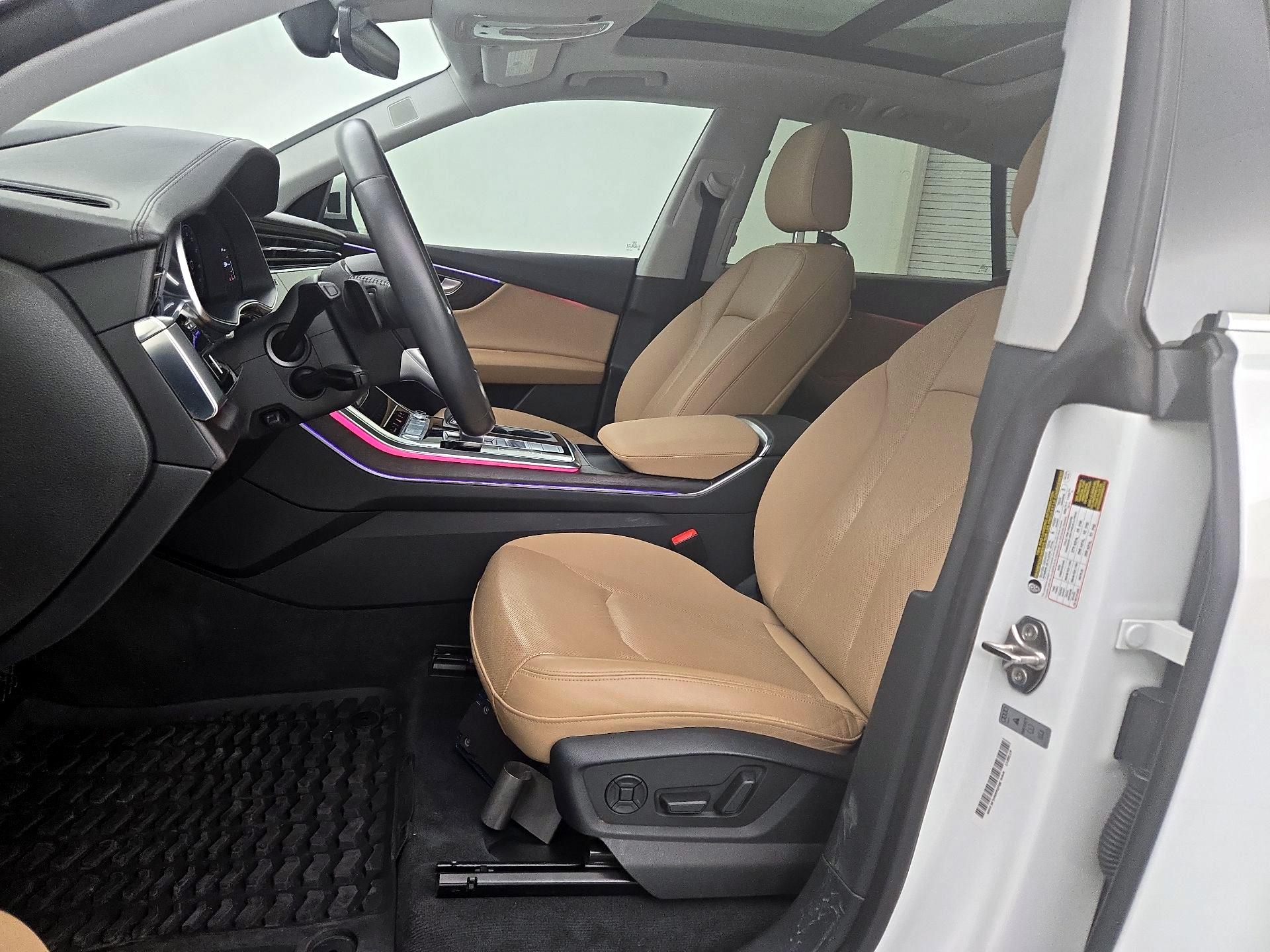 Thumbnail: 2019 Audi Q8 - 11