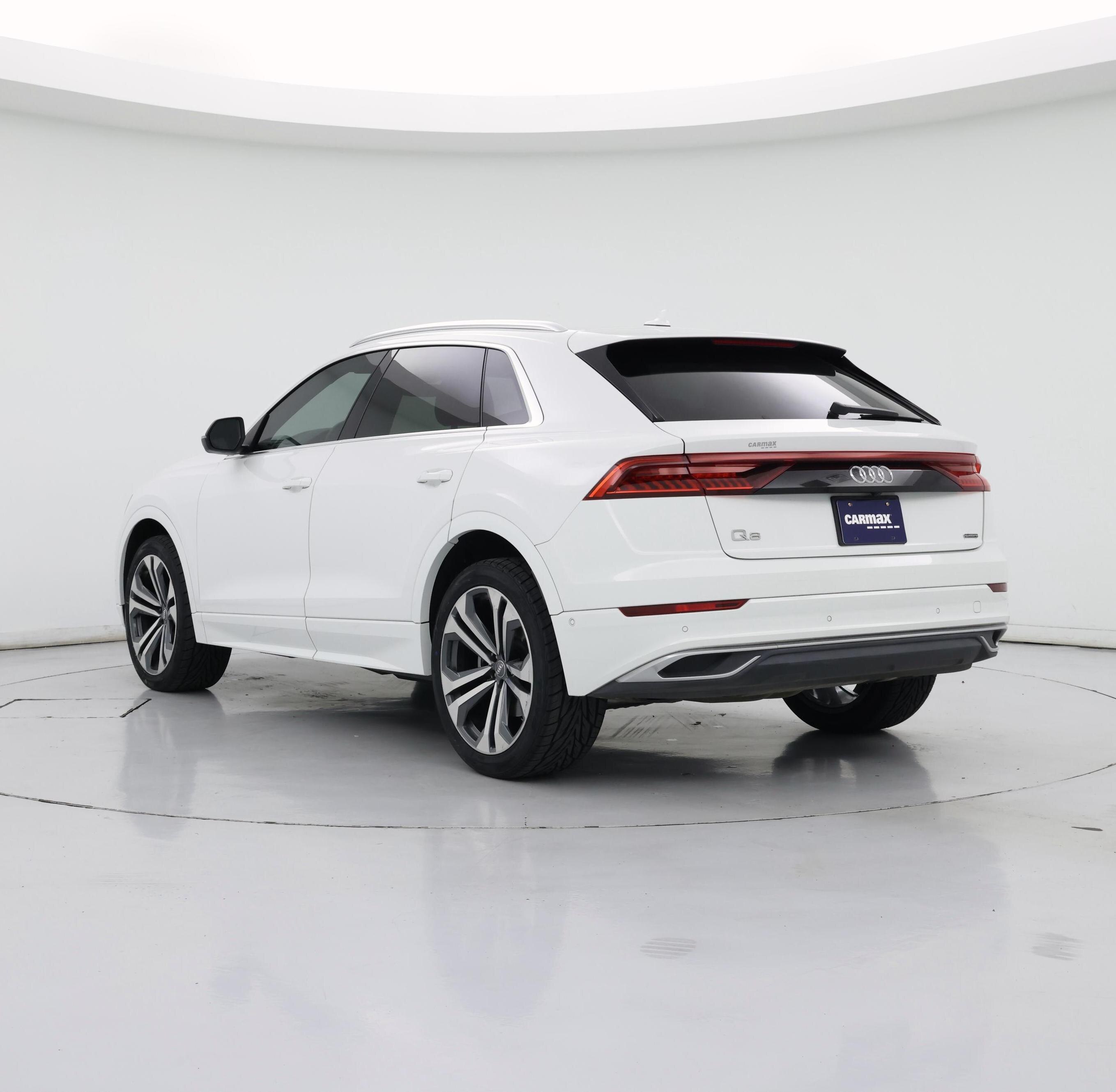 Thumbnail: 2019 Audi Q8 - 2