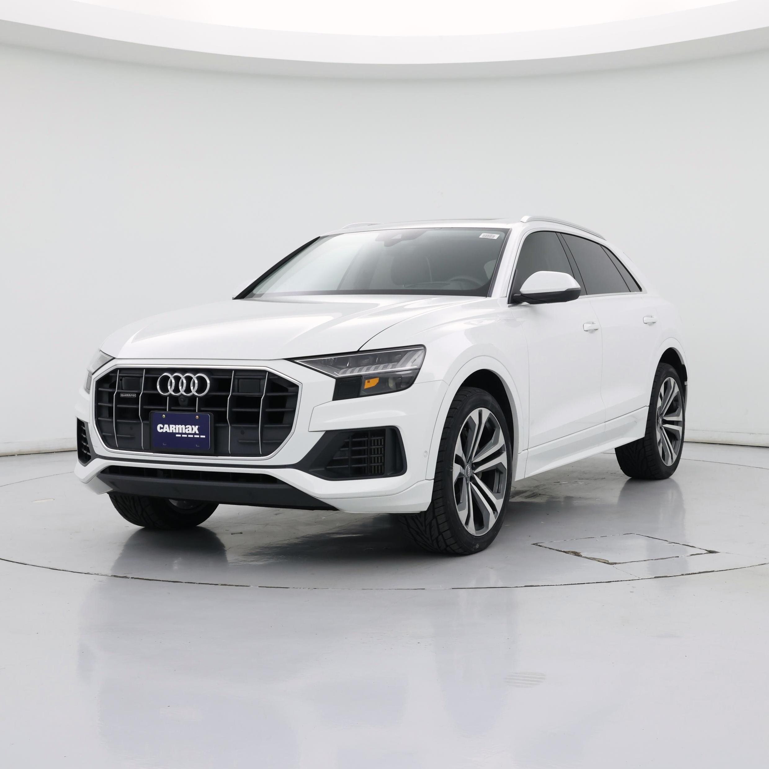 Thumbnail: 2019 Audi Q8 - 4