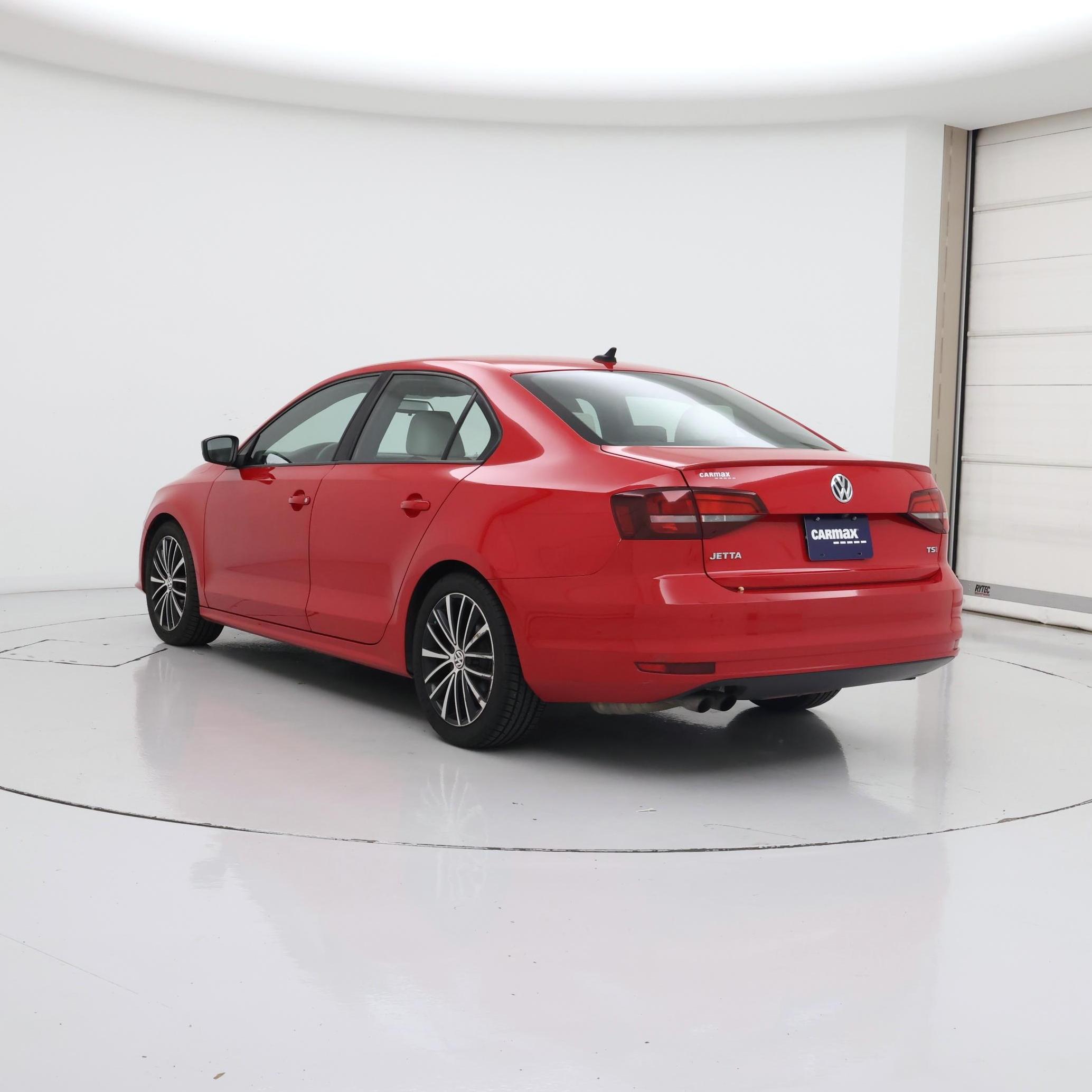 Thumbnail: 2016 Volkswagen Jetta - 2