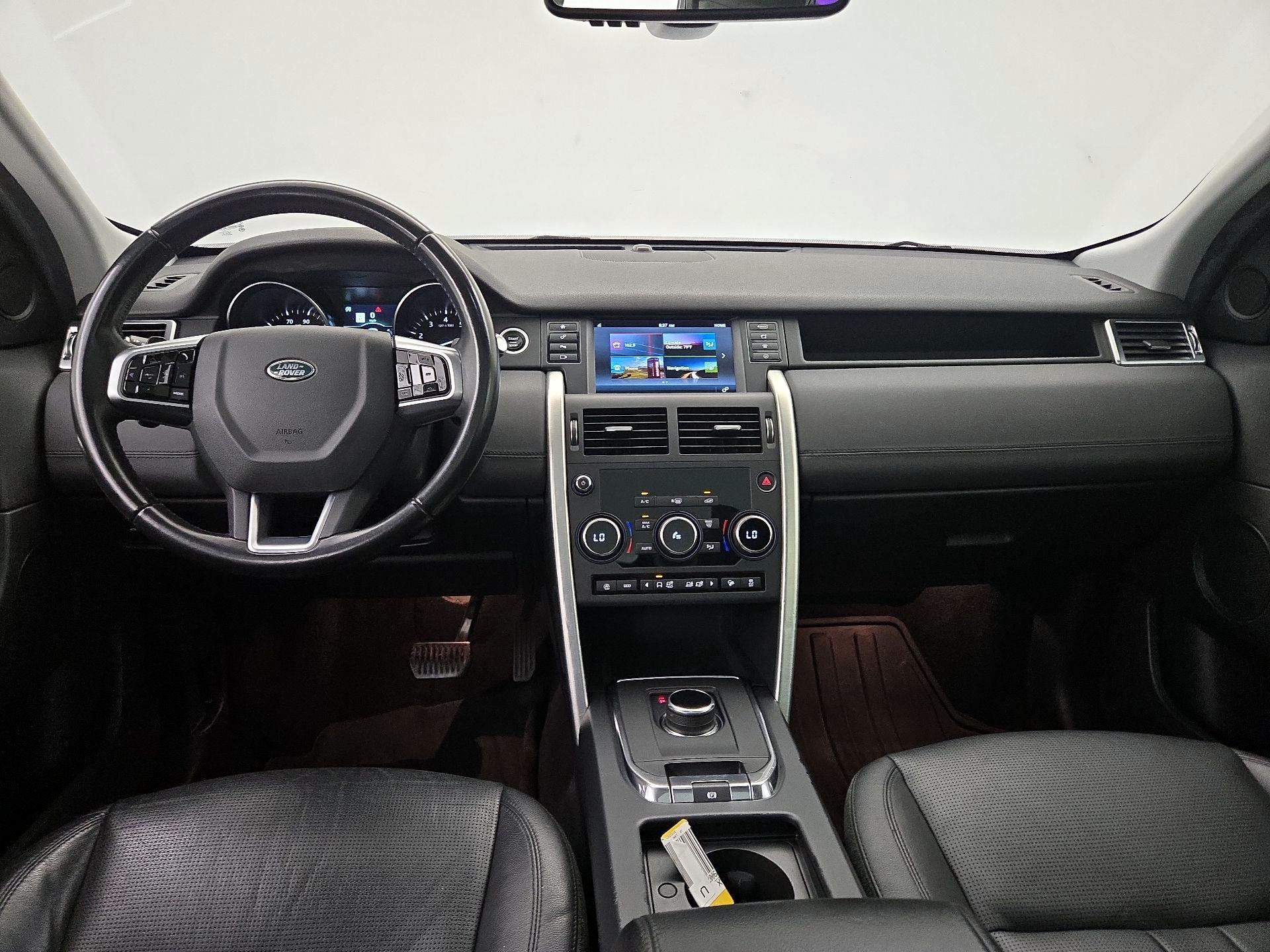 Thumbnail: 2019 Land Rover Discovery Sport - 9