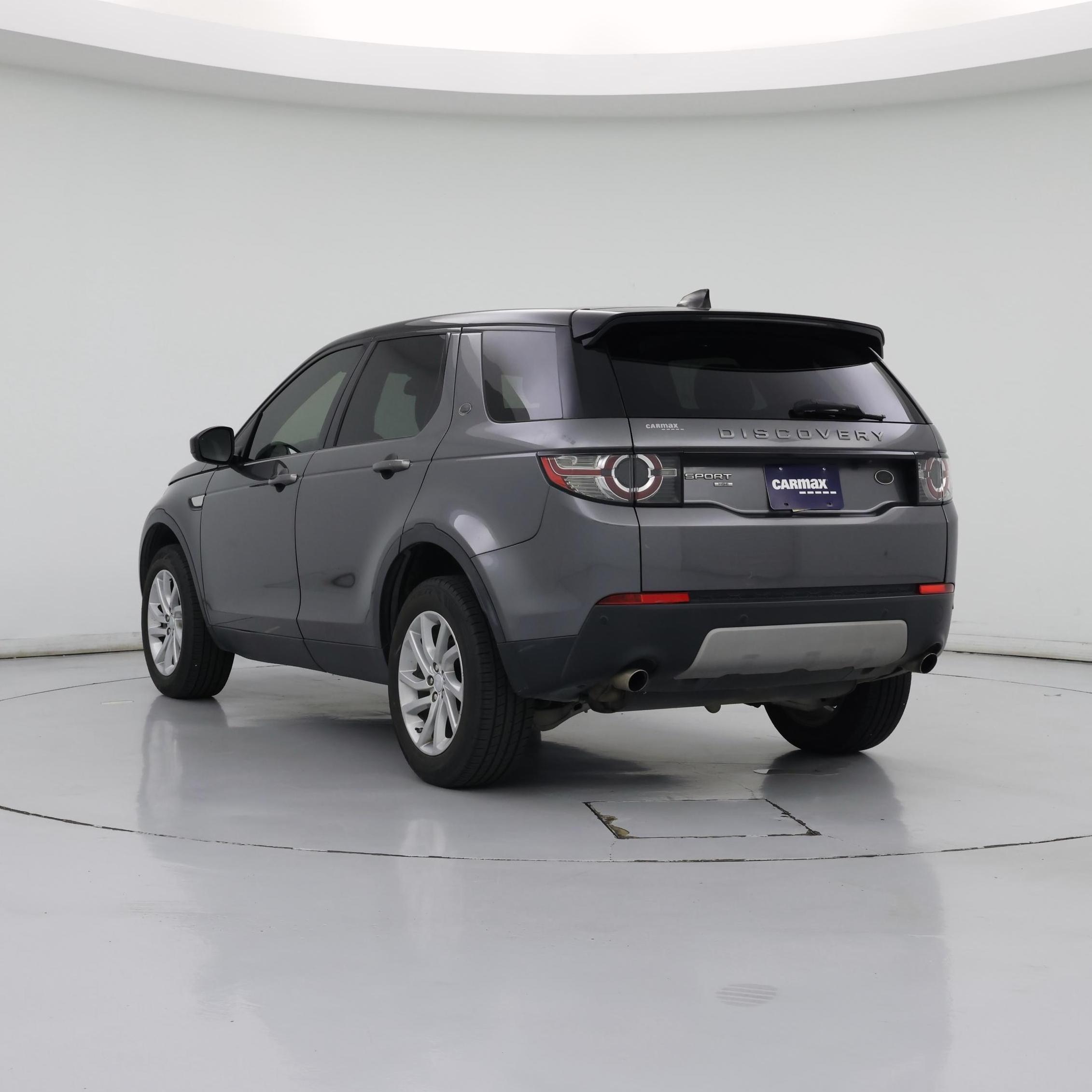 Thumbnail: 2019 Land Rover Discovery Sport - 2