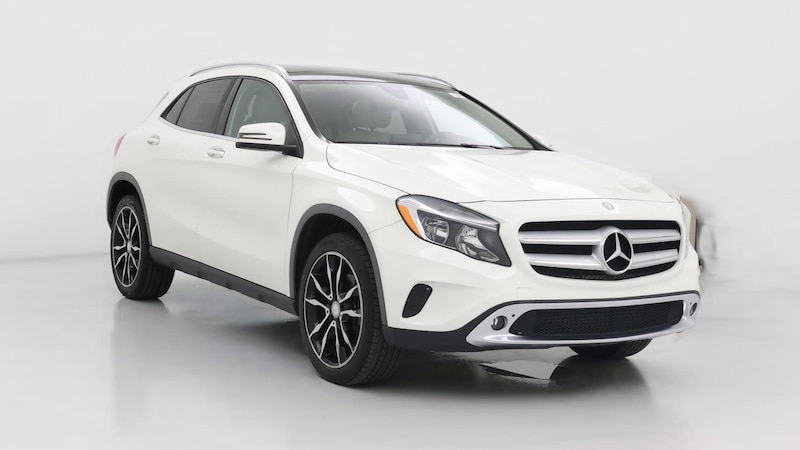 2017 Mercedes-Benz GLA 250 Hero Image