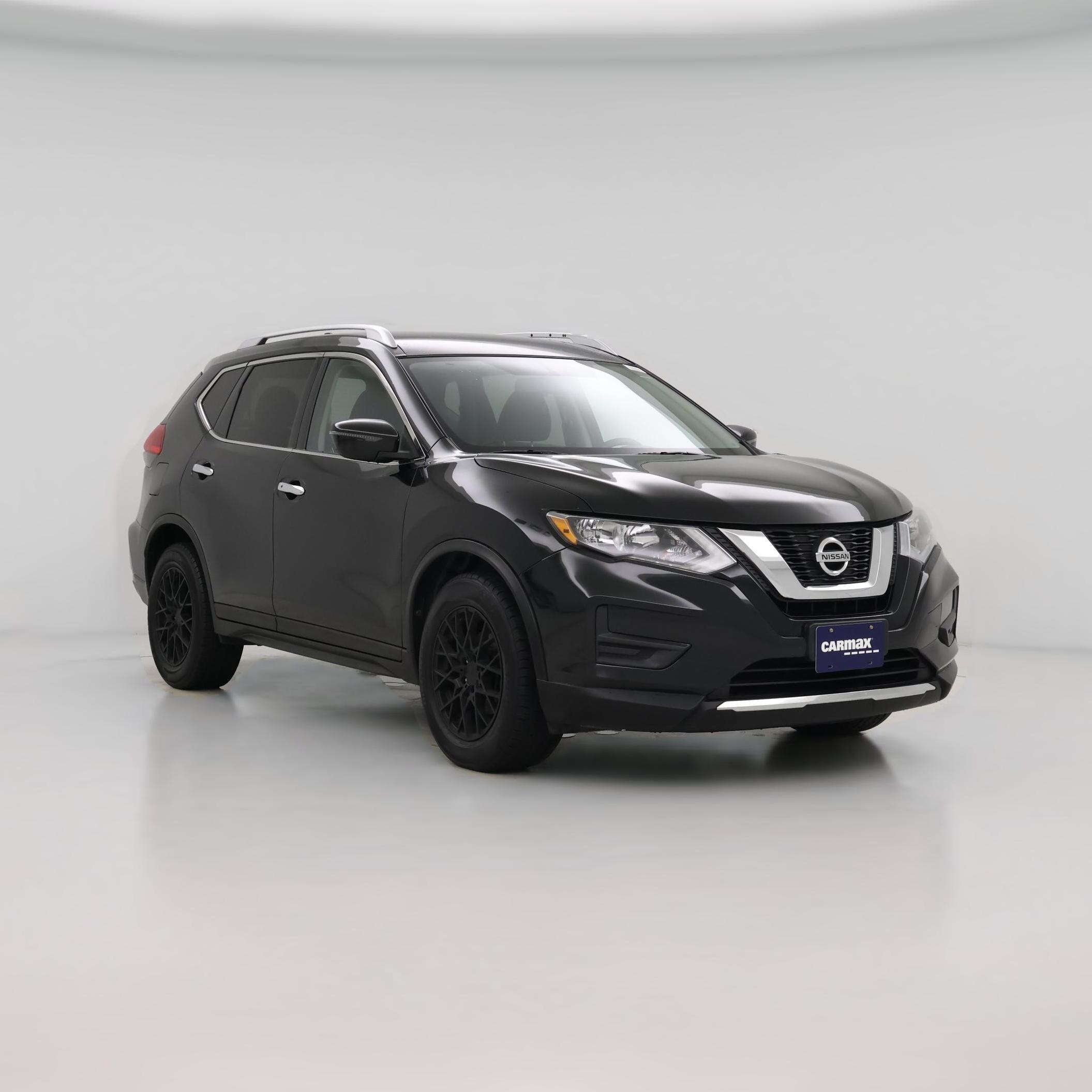 Thumbnail: 2017 Nissan Rogue - 1