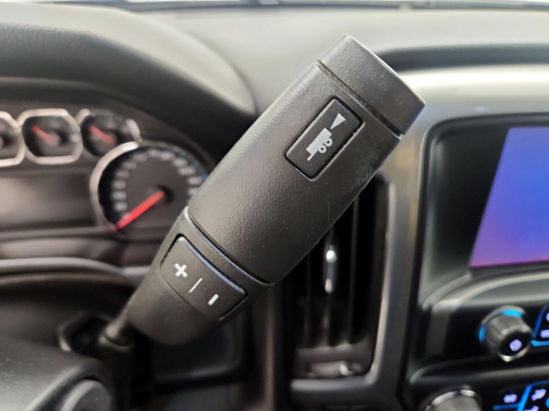 Thumbnail: 2017 Chevrolet Silverado 1500 - 15