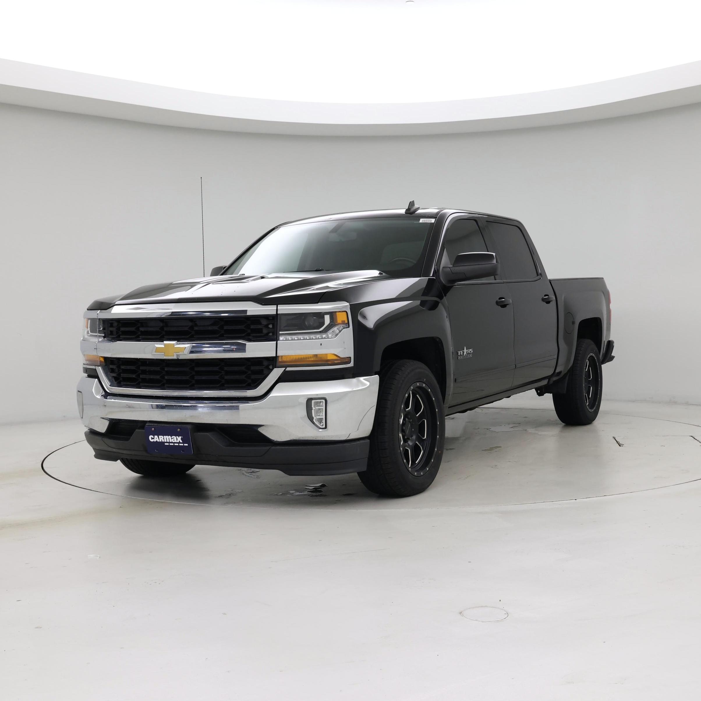 Thumbnail: 2017 Chevrolet Silverado 1500 - 4