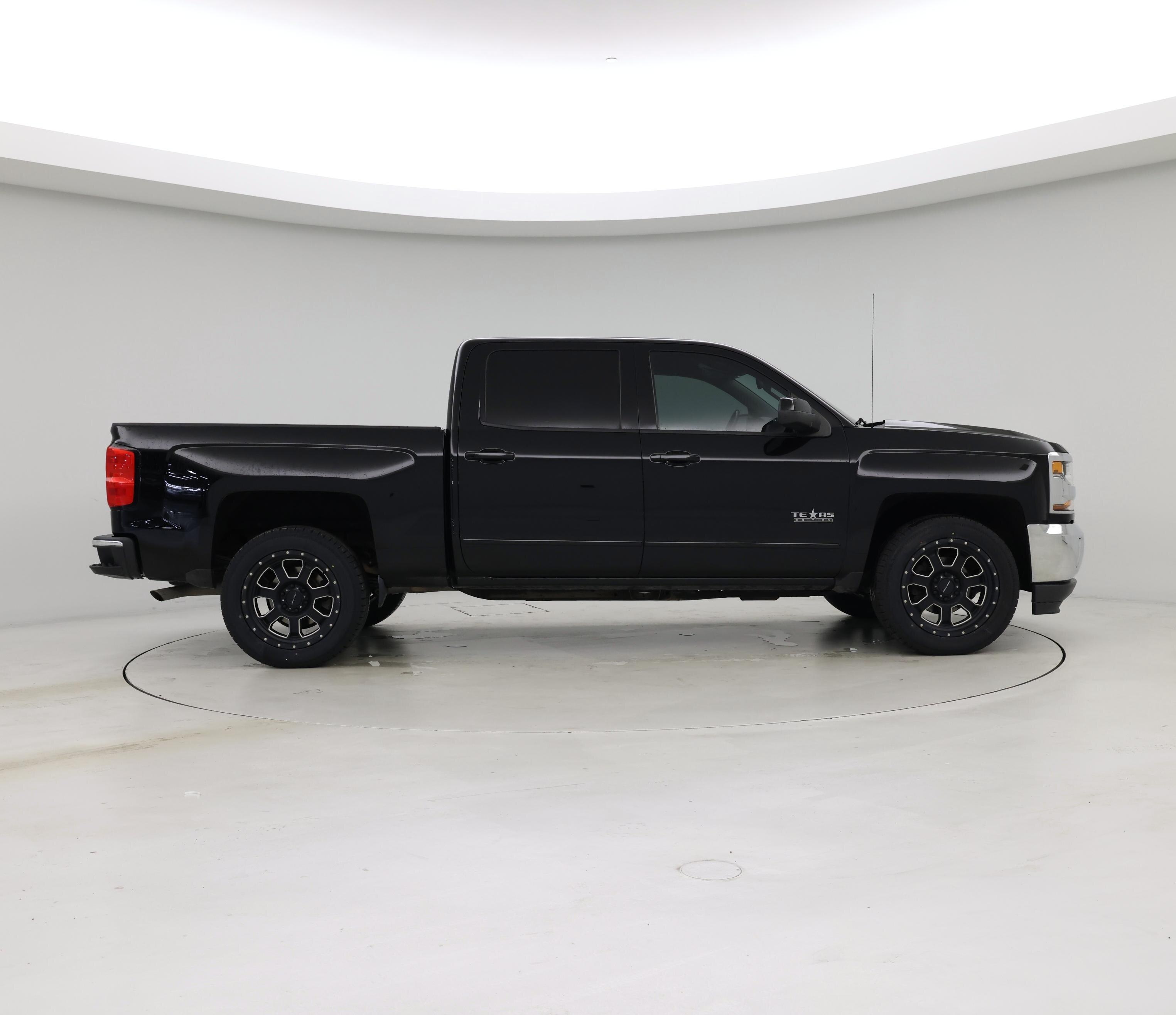 Thumbnail: 2017 Chevrolet Silverado 1500 - 7