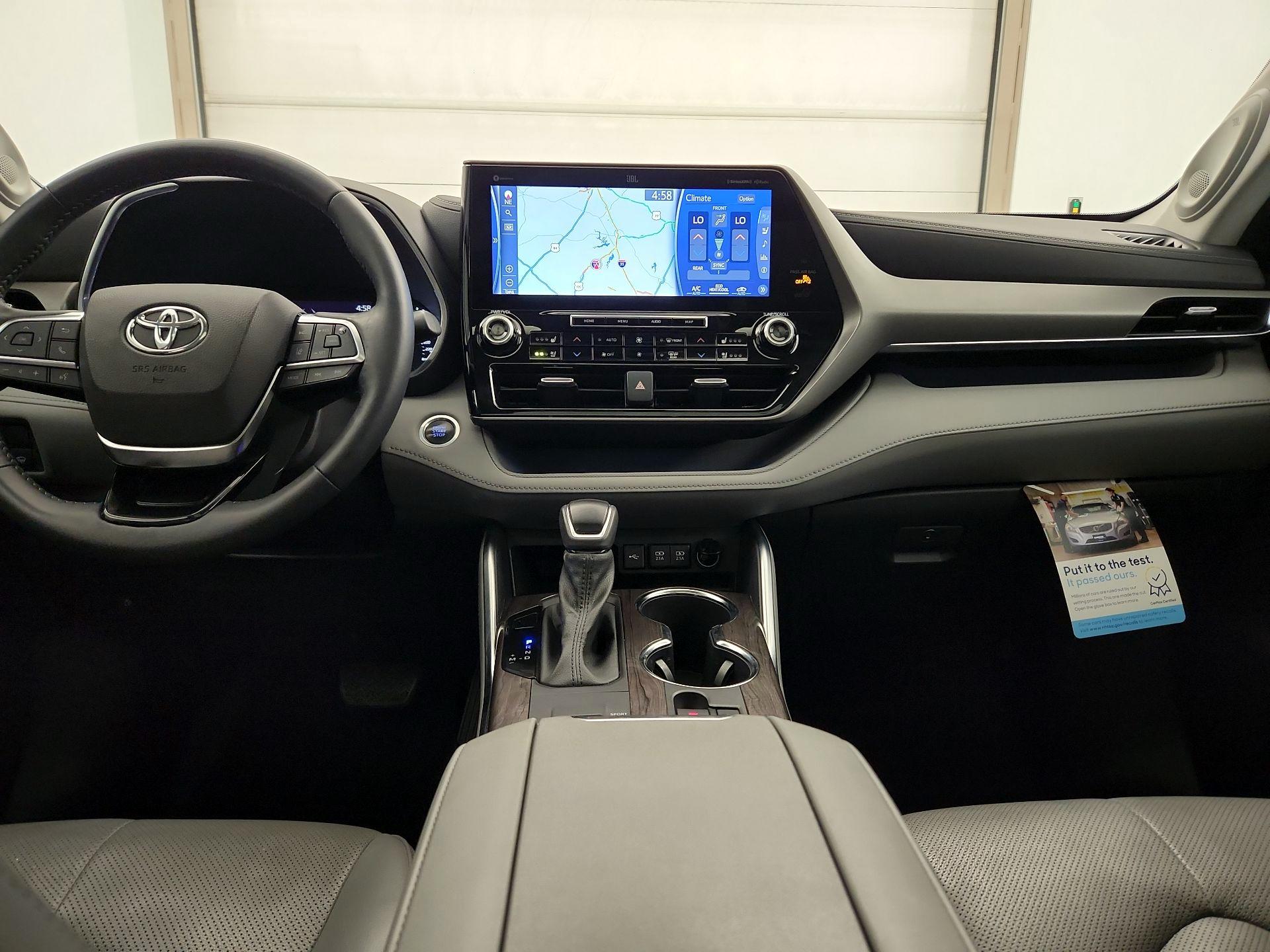 Thumbnail: 2021 Toyota Highlander - 9