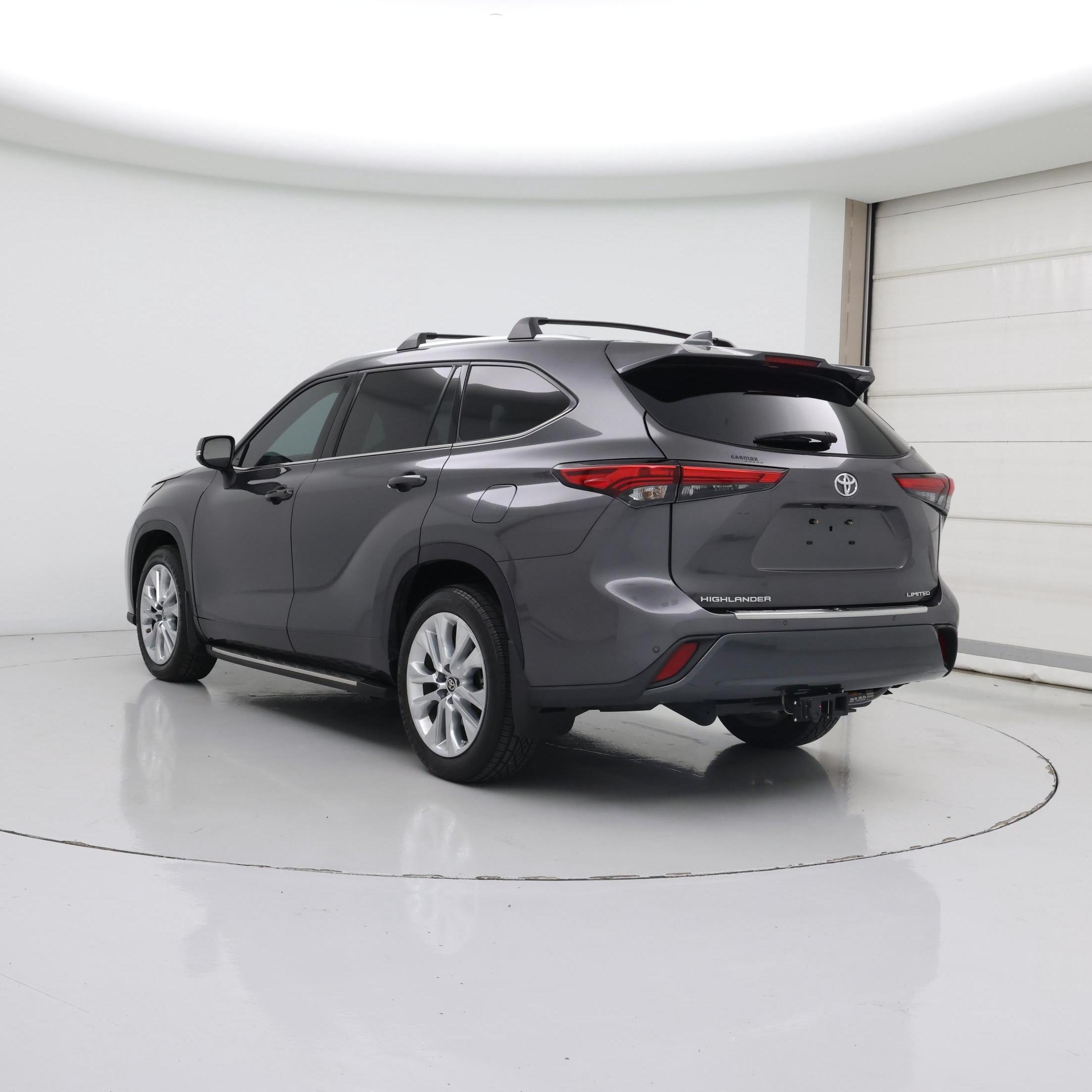 Thumbnail: 2021 Toyota Highlander - 2