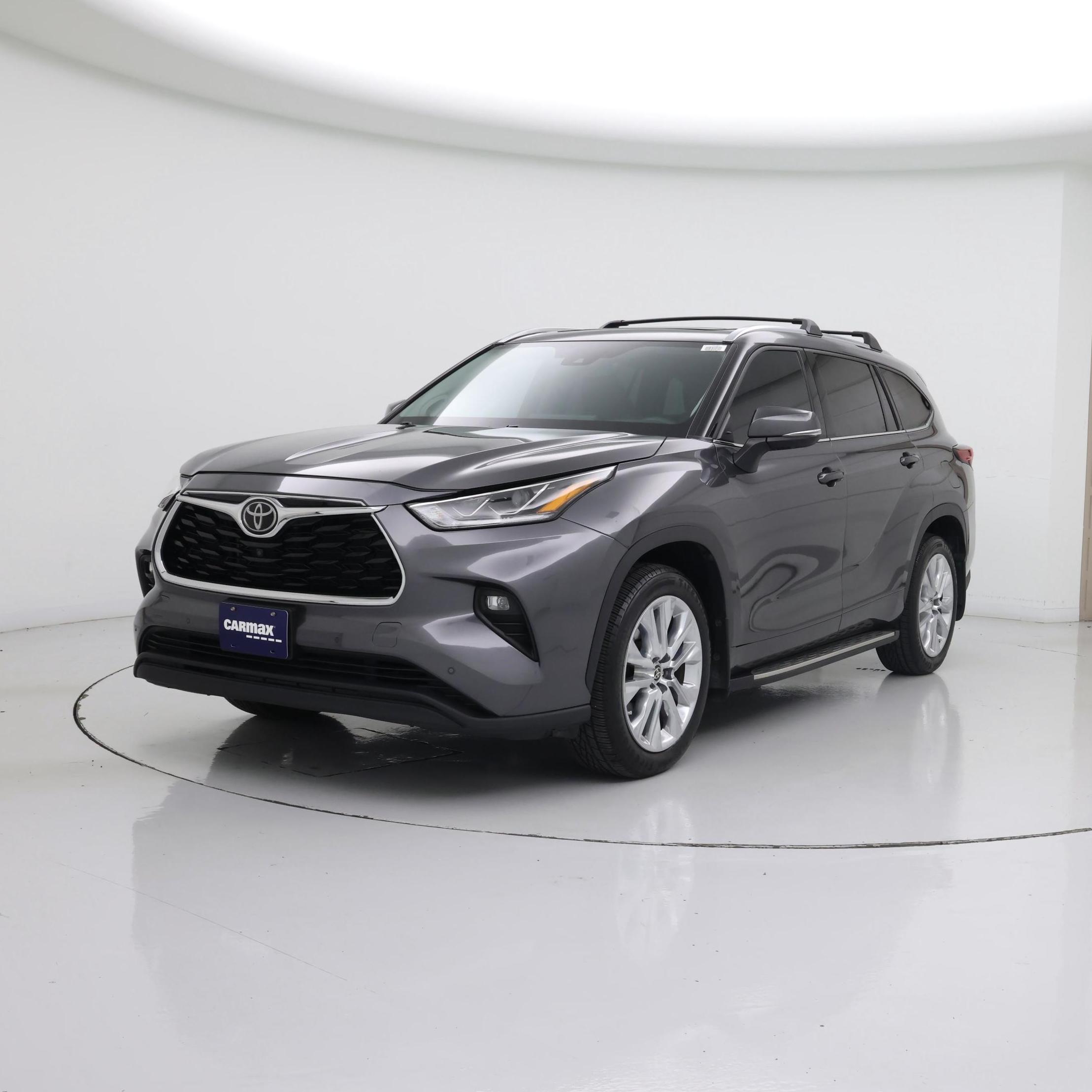Thumbnail: 2021 Toyota Highlander - 4