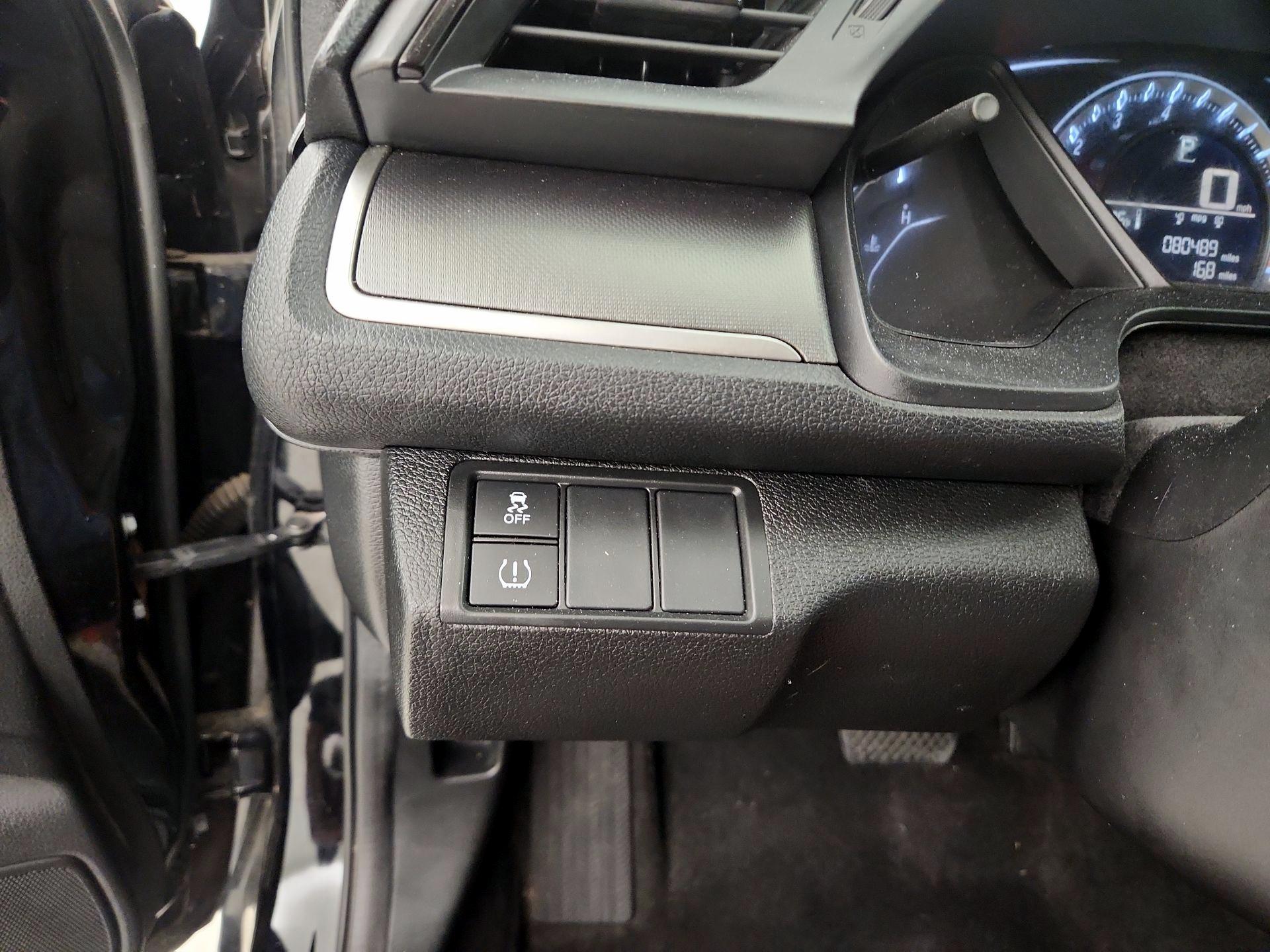 Thumbnail: 2016 Honda Civic - 13