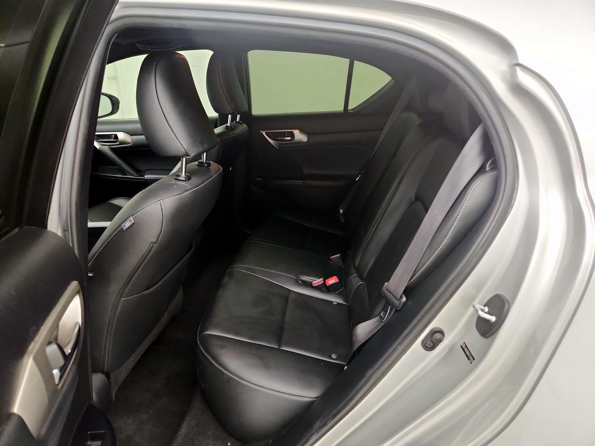 Thumbnail: 2014 Lexus CT - 19
