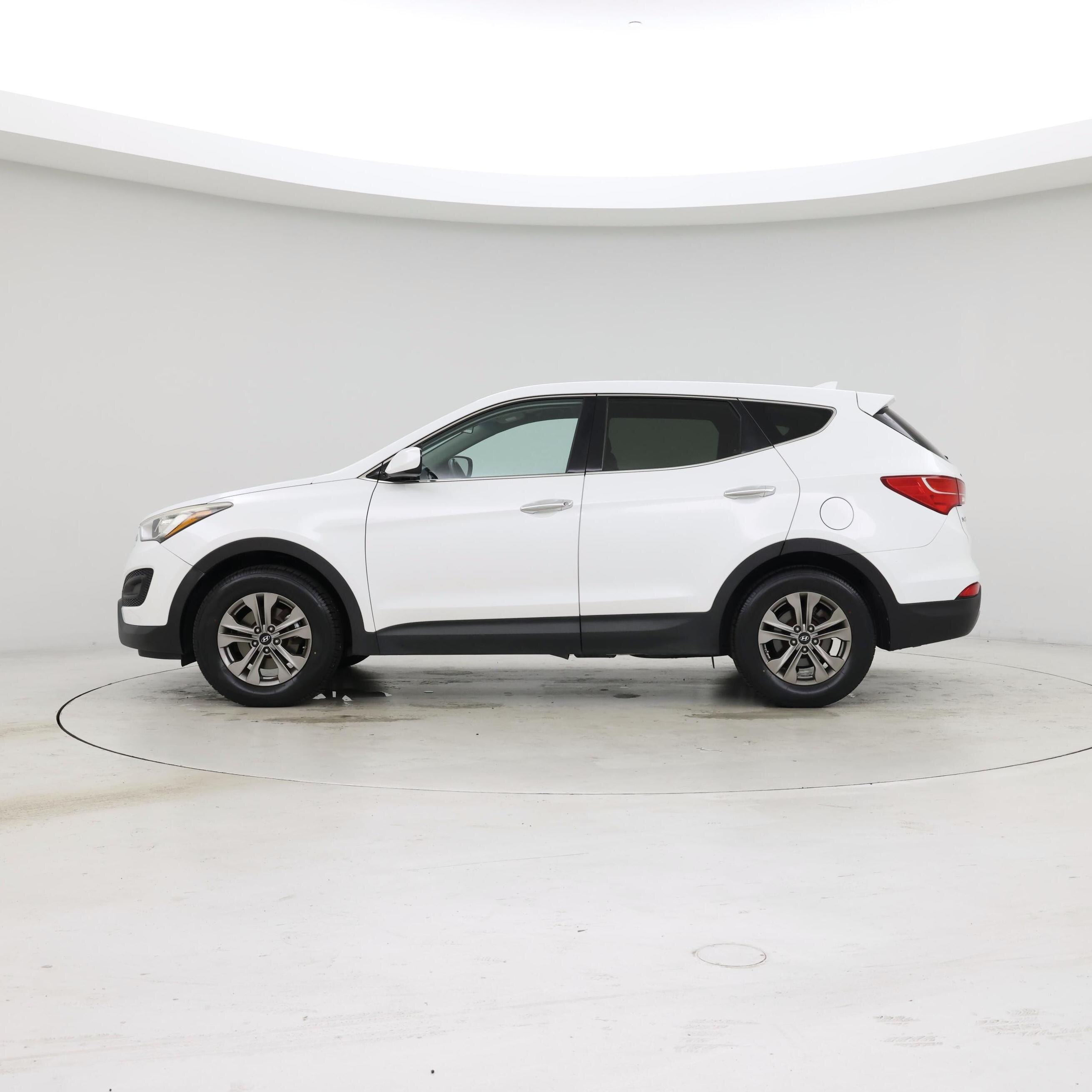 Thumbnail: 2016 Hyundai Santa Fe - 3