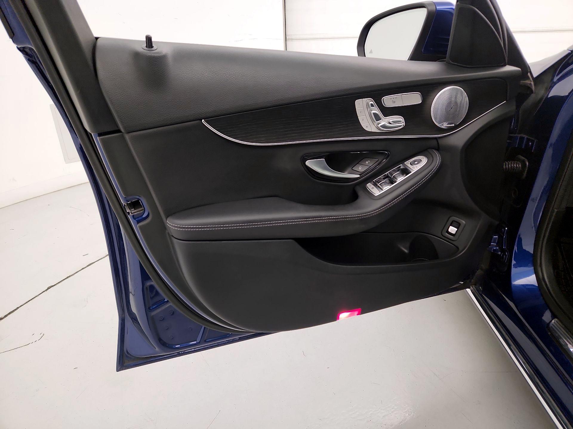 Thumbnail: 2021 Mercedes-Benz C-Class - 12