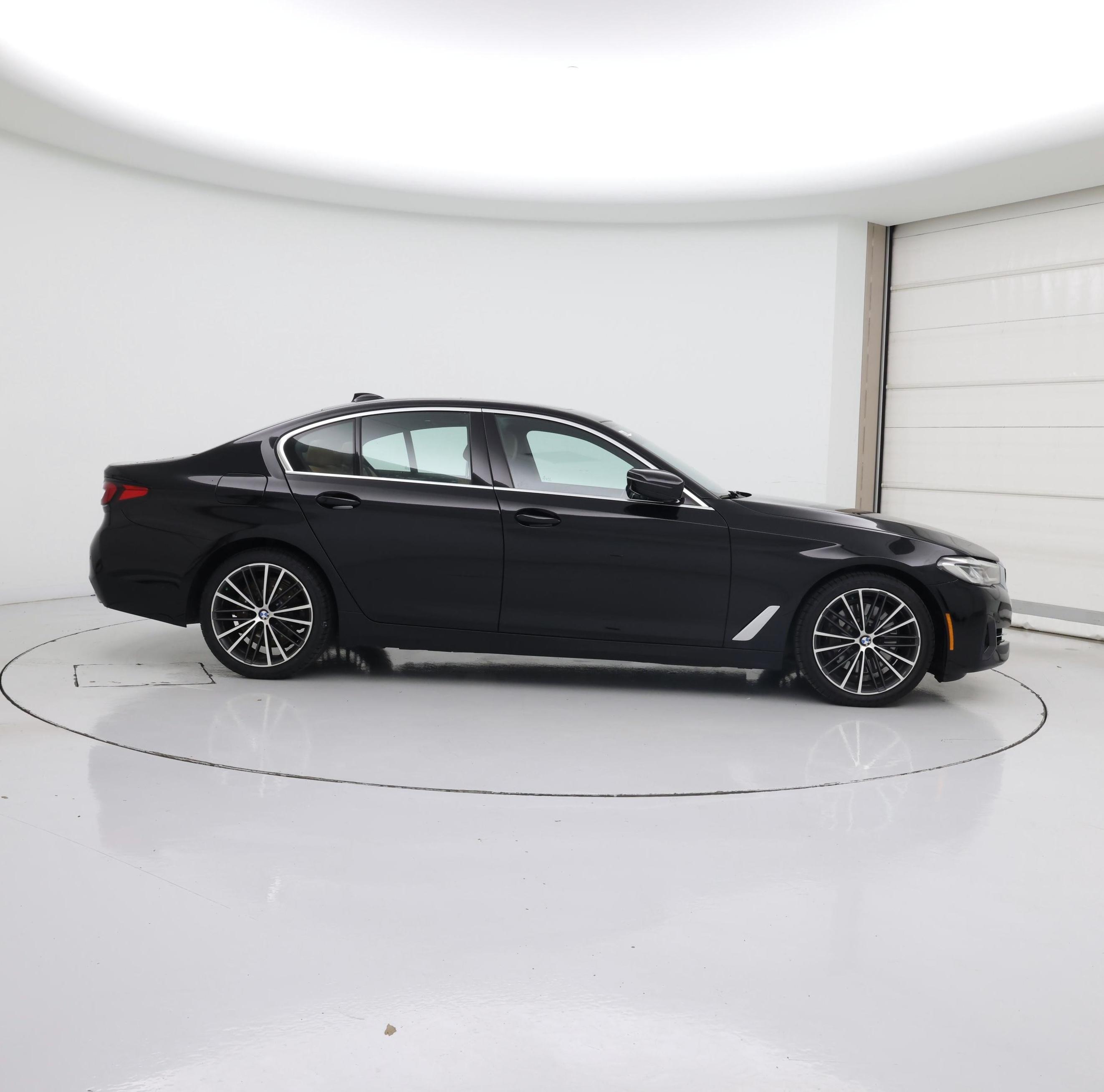 Thumbnail: 2022 BMW 5 Series - 7