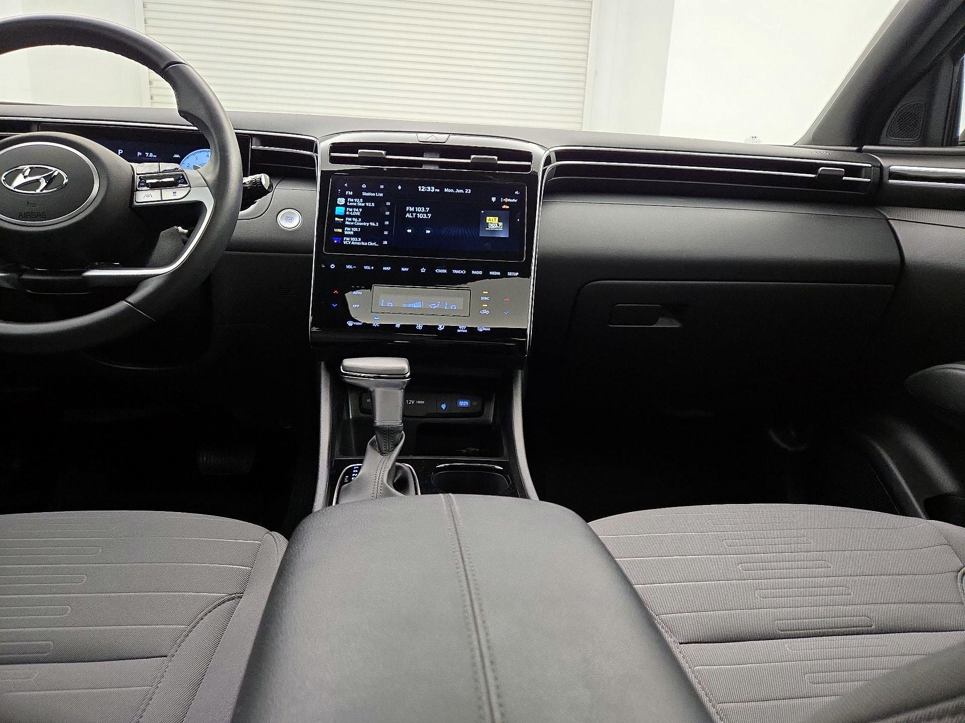 Thumbnail: 2023 Hyundai Santa Cruz - 9