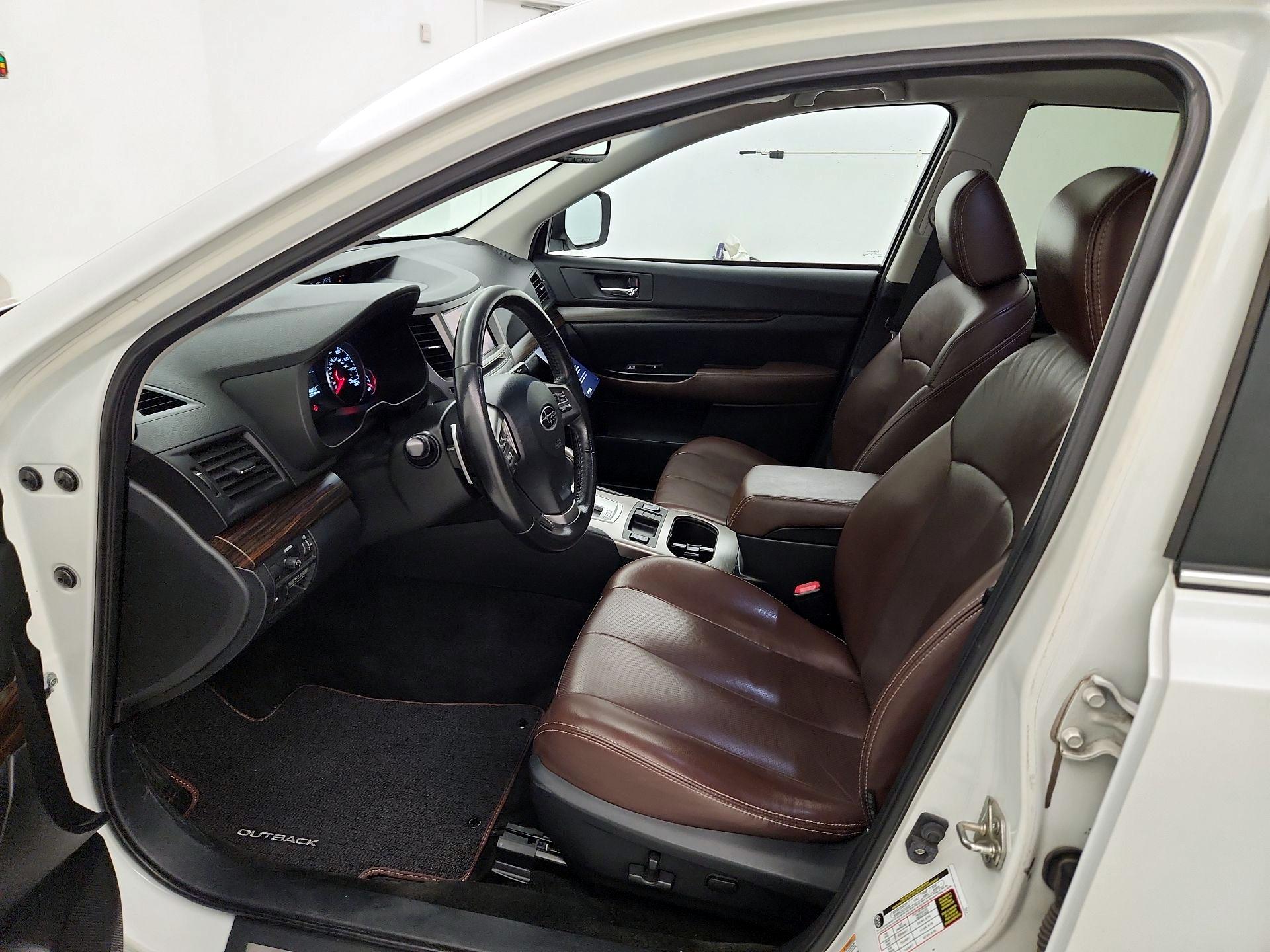 Thumbnail: 2013 Subaru Outback - 11