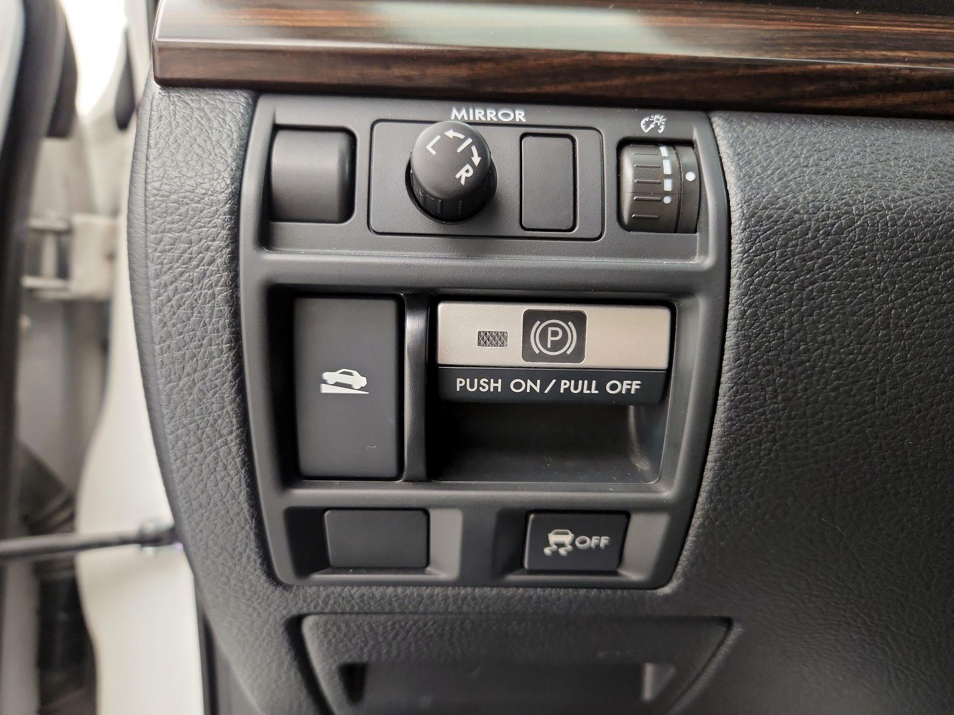 Thumbnail: 2013 Subaru Outback - 13