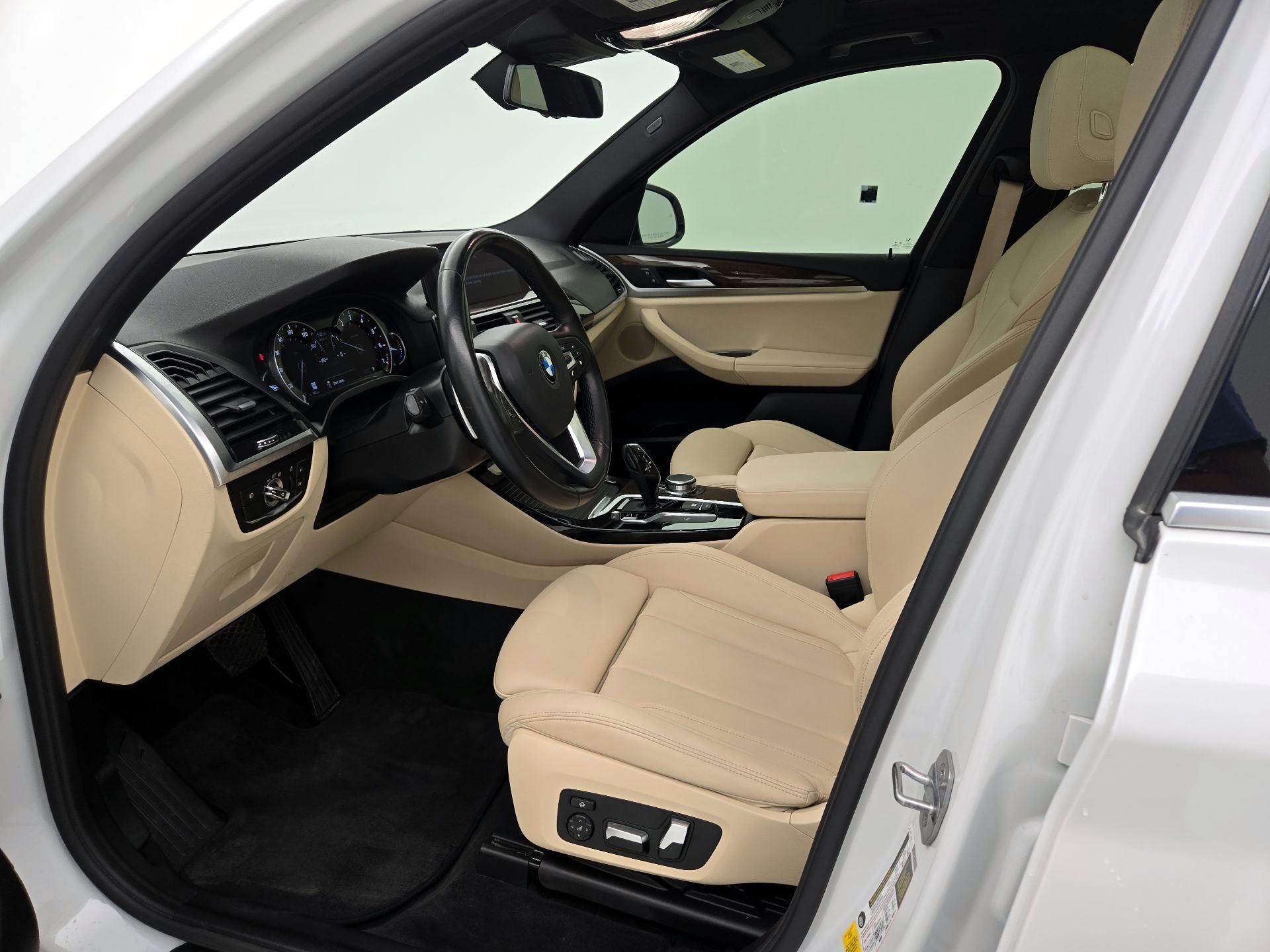 Thumbnail: 2019 BMW X3 - 11