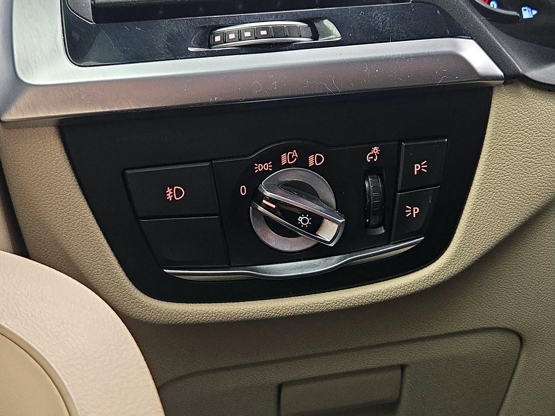 Thumbnail: 2019 BMW X3 - 13