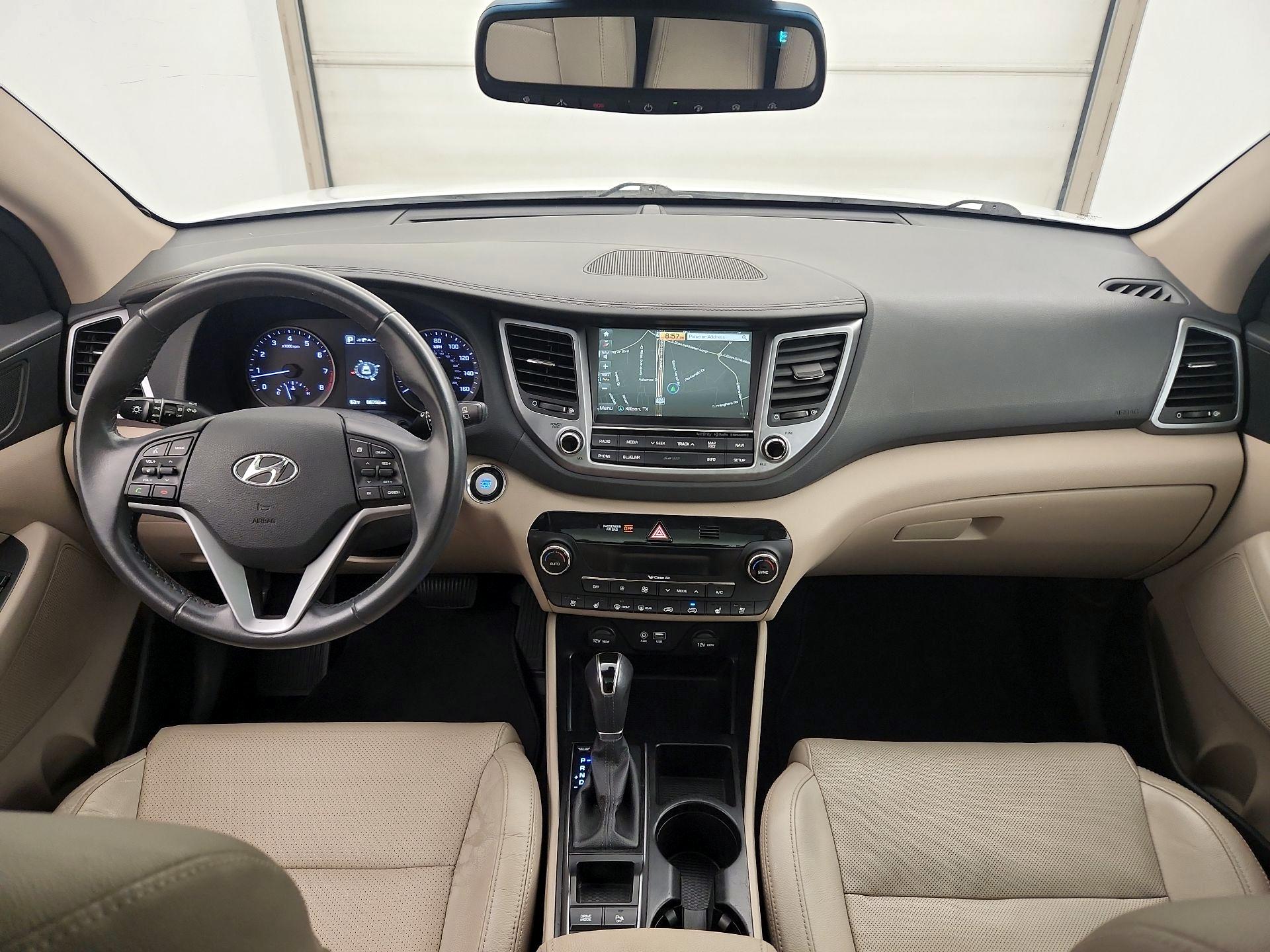 Thumbnail: 2017 Hyundai Tucson - 9