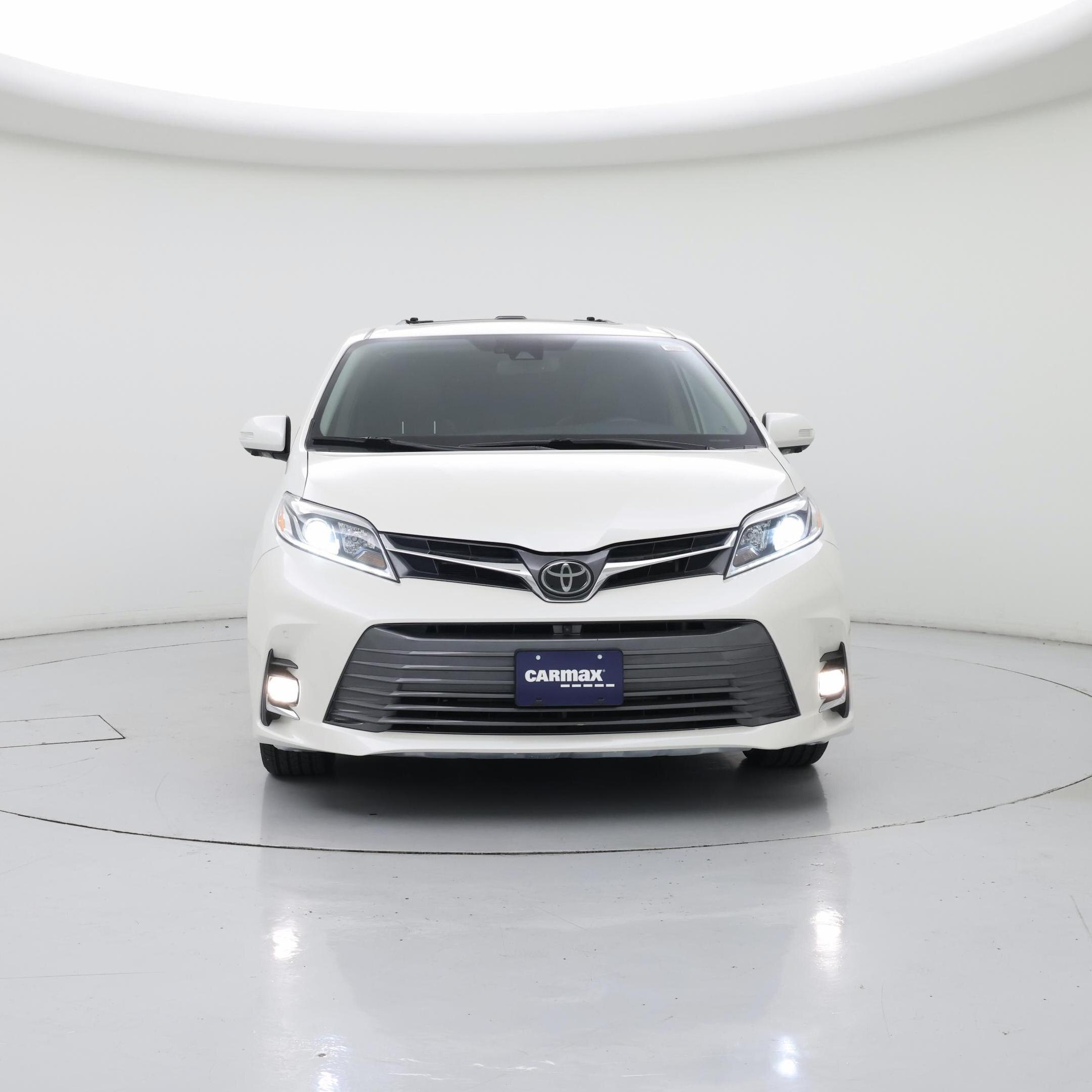 Thumbnail: 2020 Toyota Sienna - 5