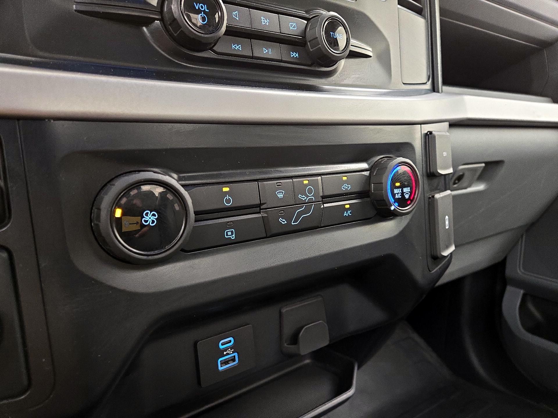 Thumbnail: 2022 Ford F-150 - 16