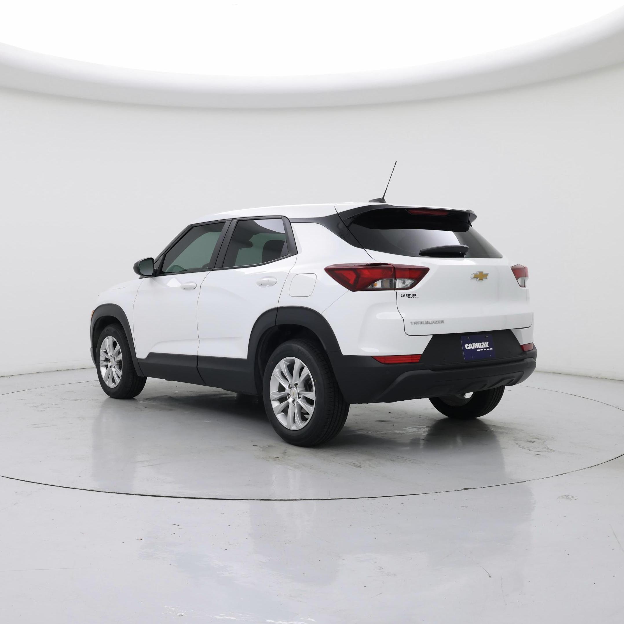 Thumbnail: 2021 Chevrolet TrailBlazer - 2