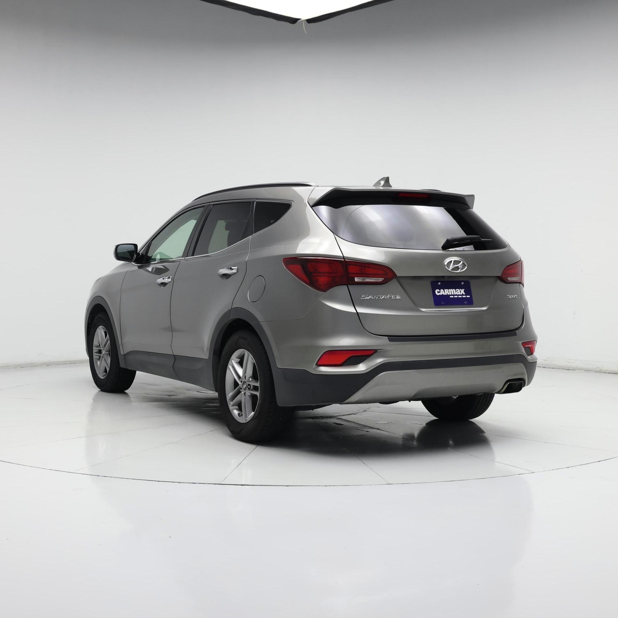 Thumbnail: 2017 Hyundai Santa Fe - 2