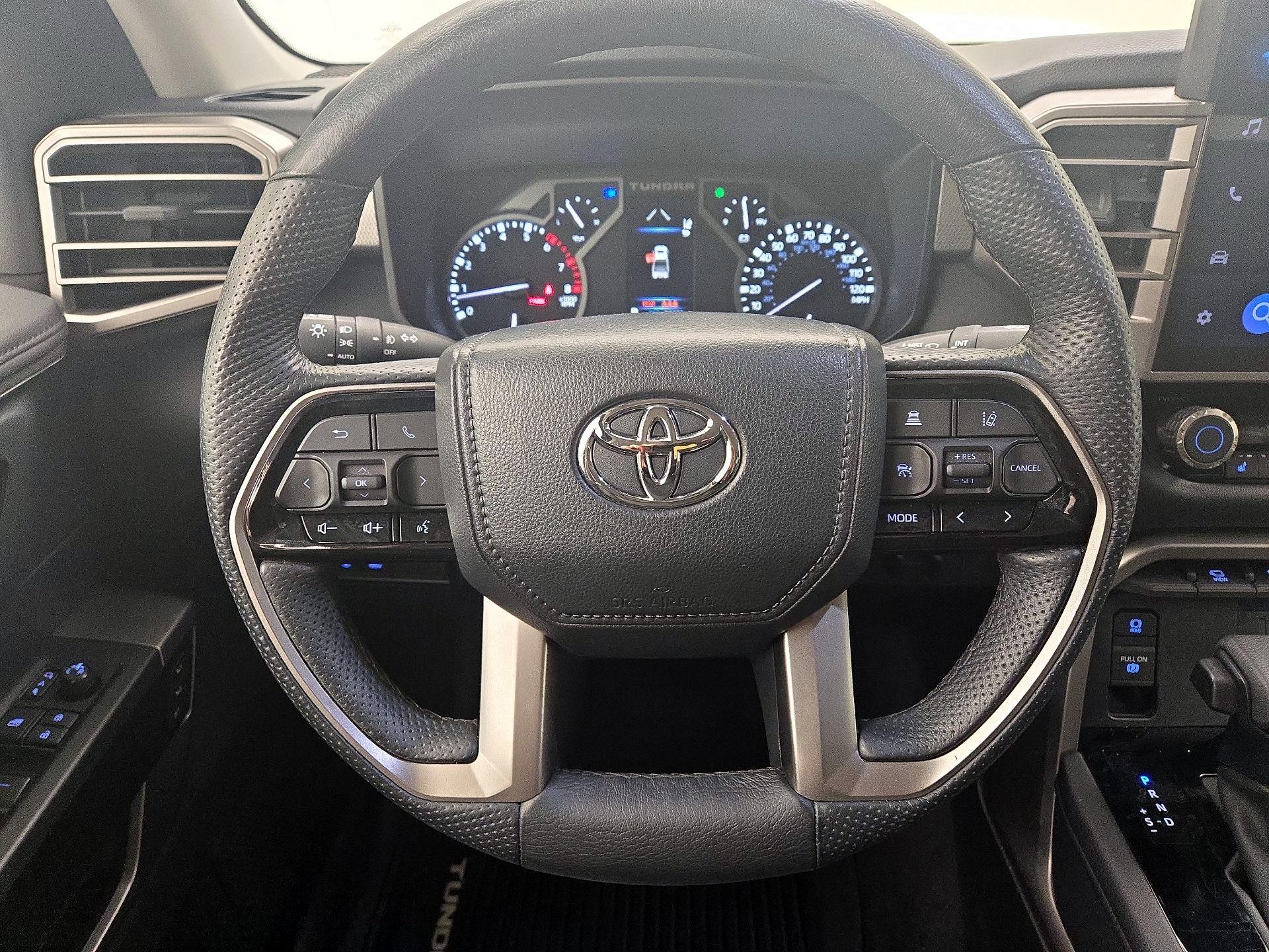 Thumbnail: 2022 Toyota Tundra - 10