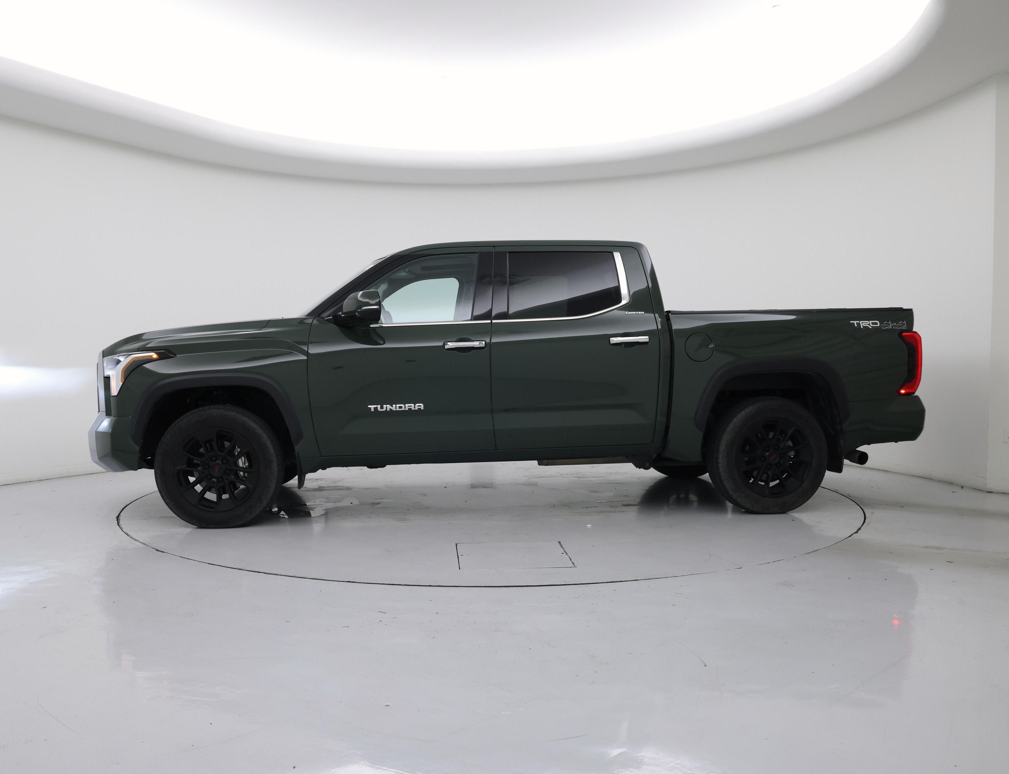 Thumbnail: 2022 Toyota Tundra - 3