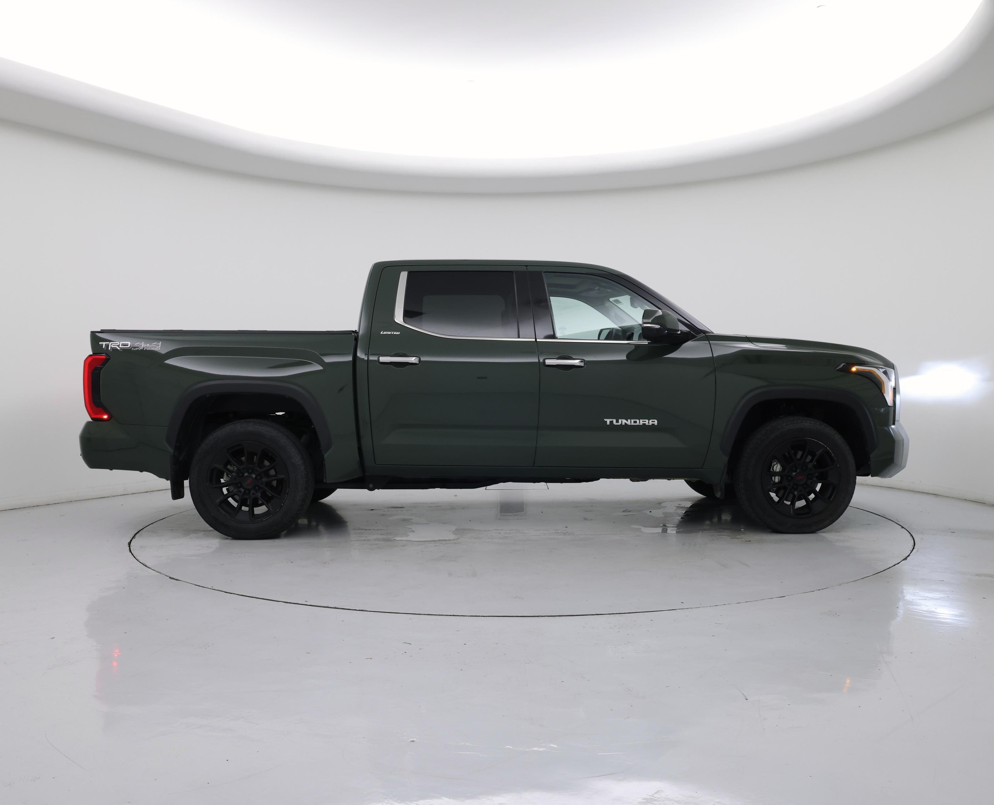 Thumbnail: 2022 Toyota Tundra - 7