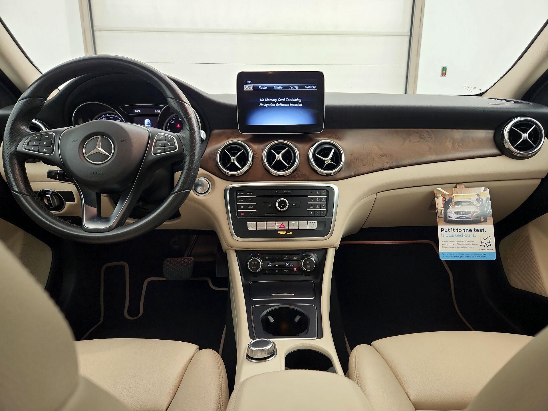 Thumbnail: 2018 Mercedes-Benz GLA - 9