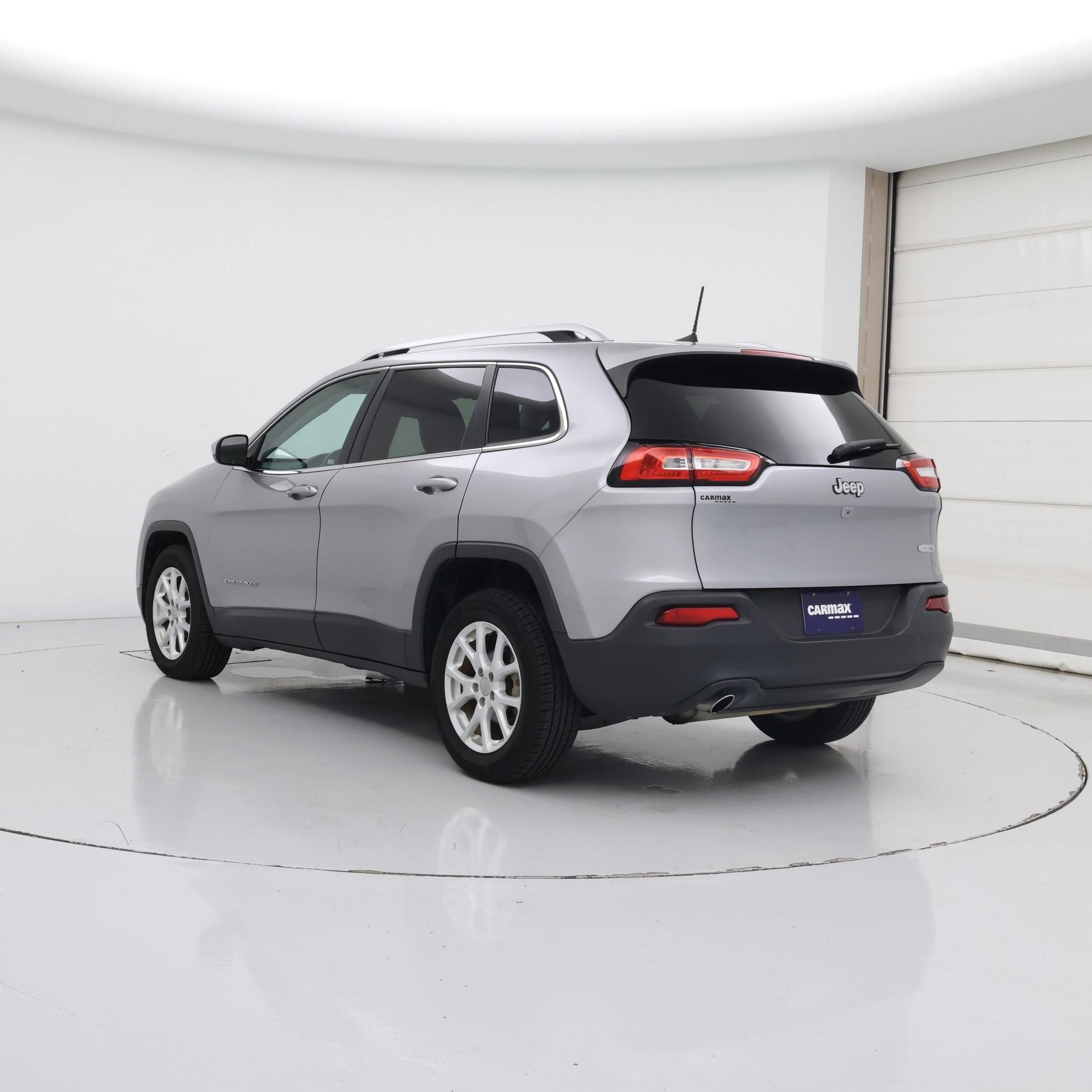 Thumbnail: 2017 Jeep Cherokee - 2