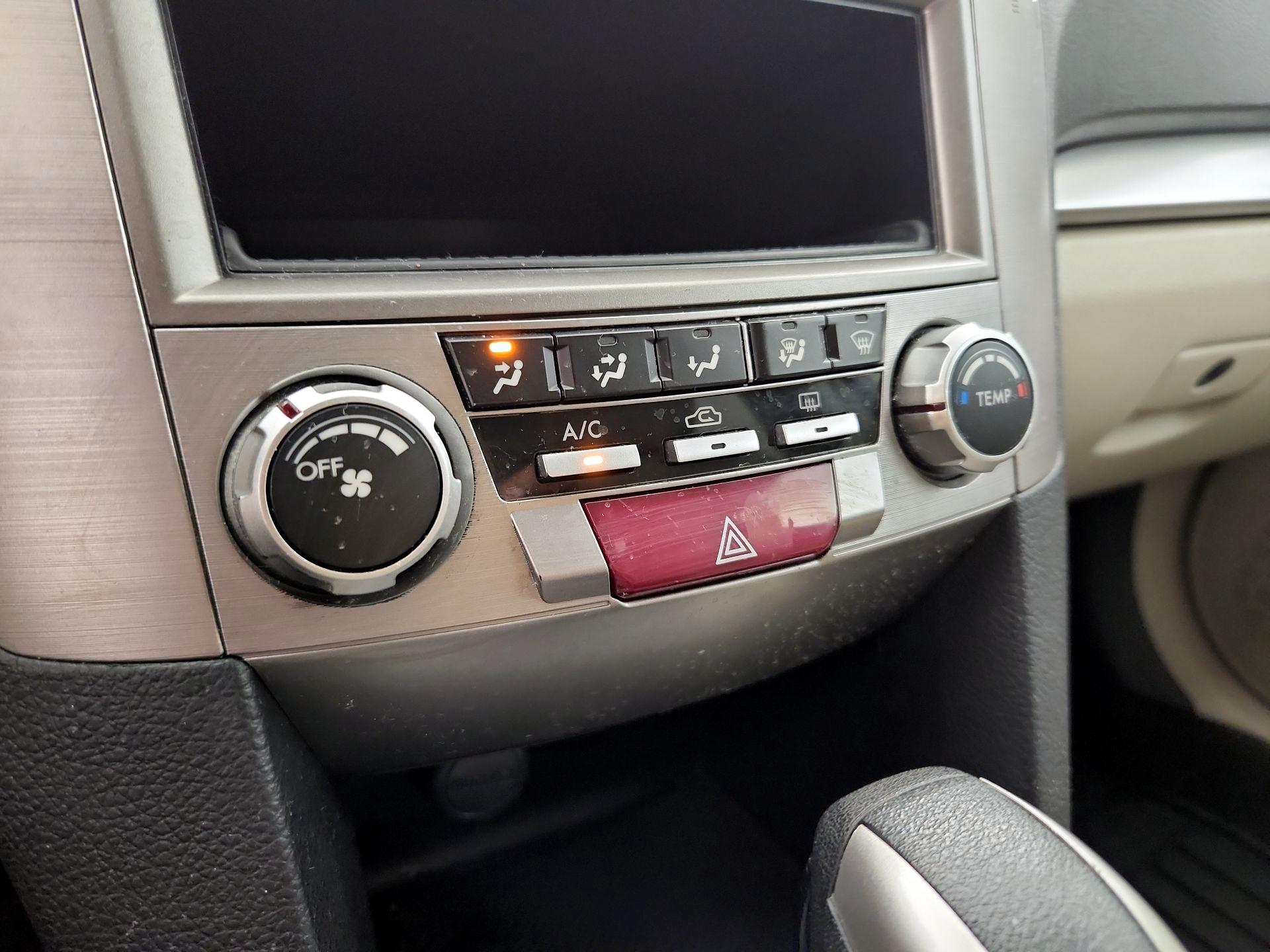 Thumbnail: 2014 Subaru Outback - 15